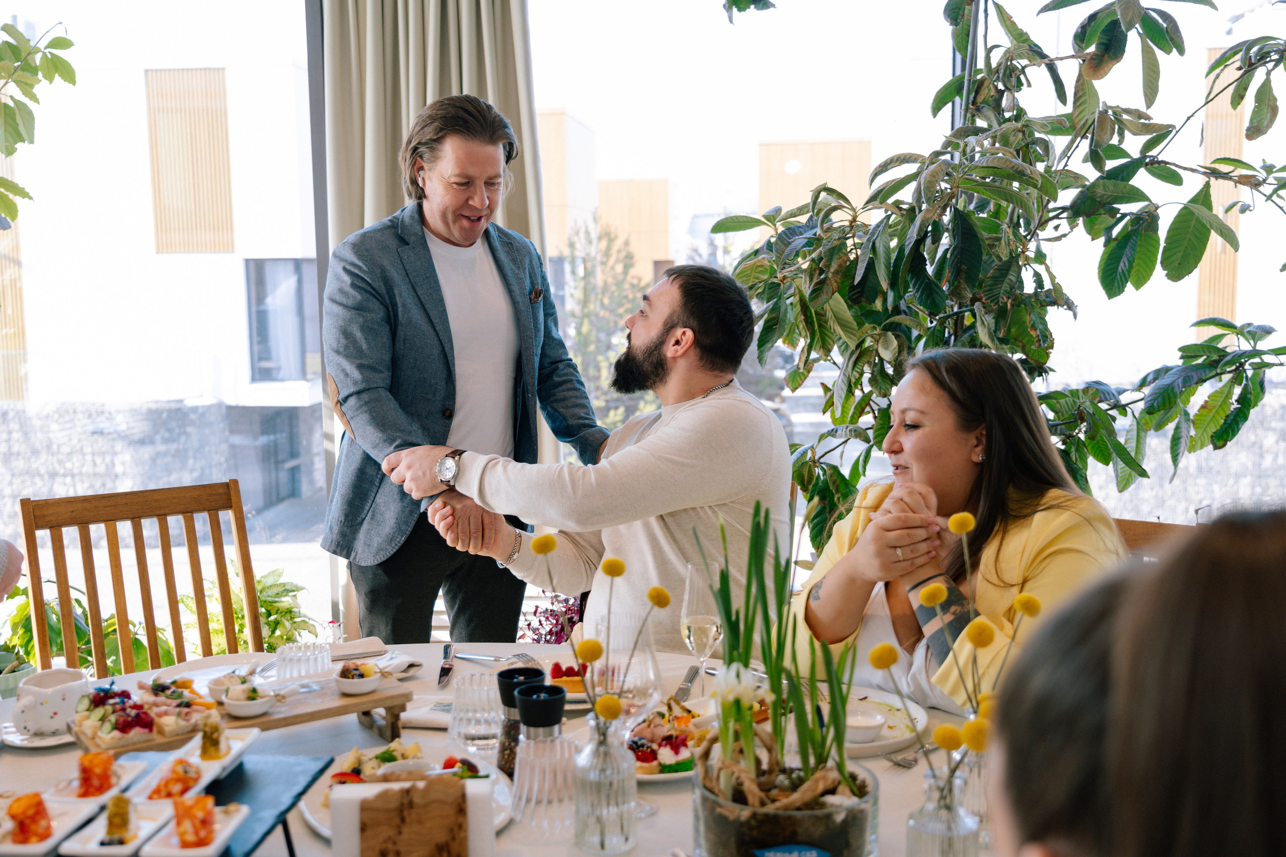 Бизнес завтрак в пространстве АЯ в Сколково