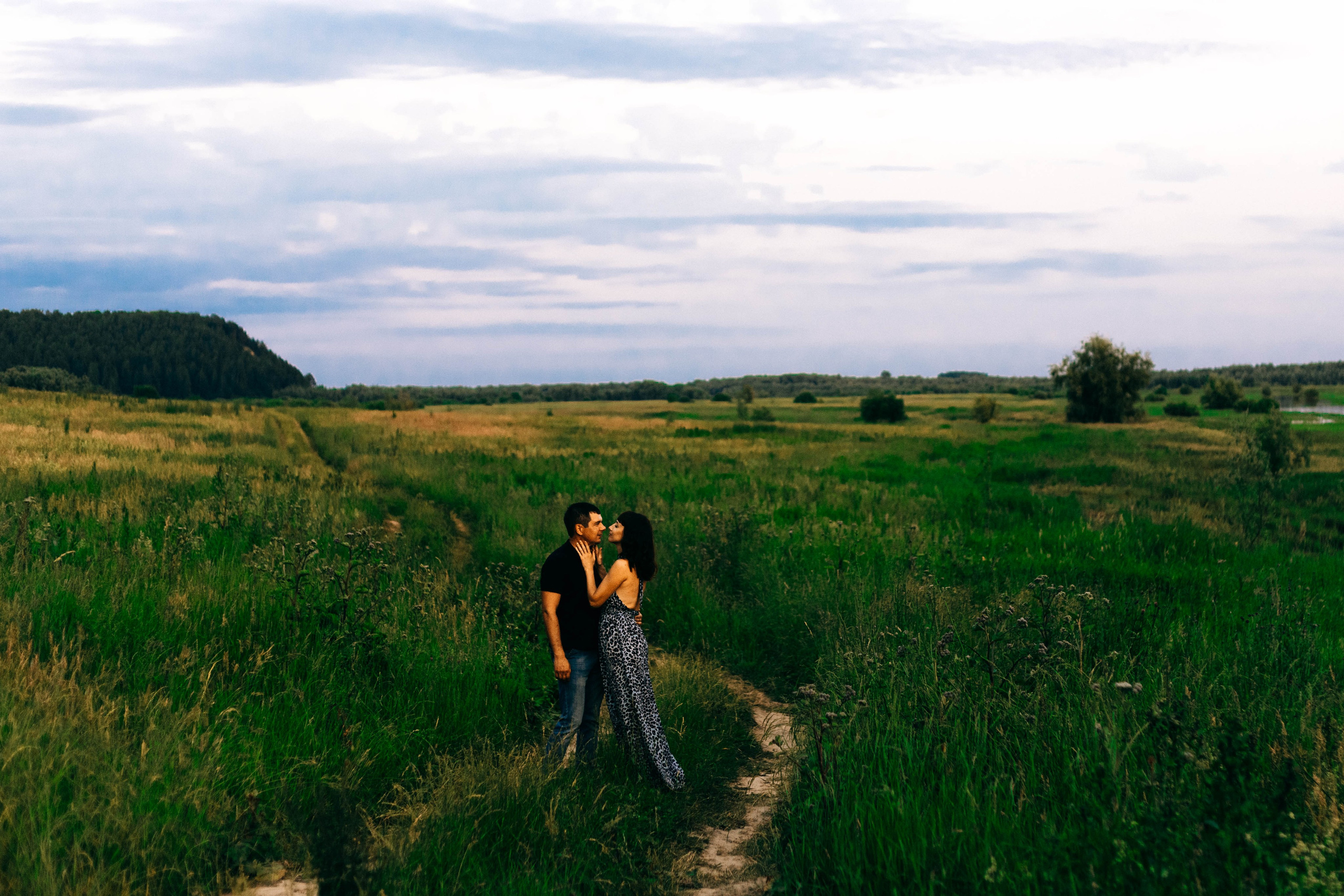 На закат. Арт-фотограф Крис Л. в Тобольске: портрет, семейные, свадьбы