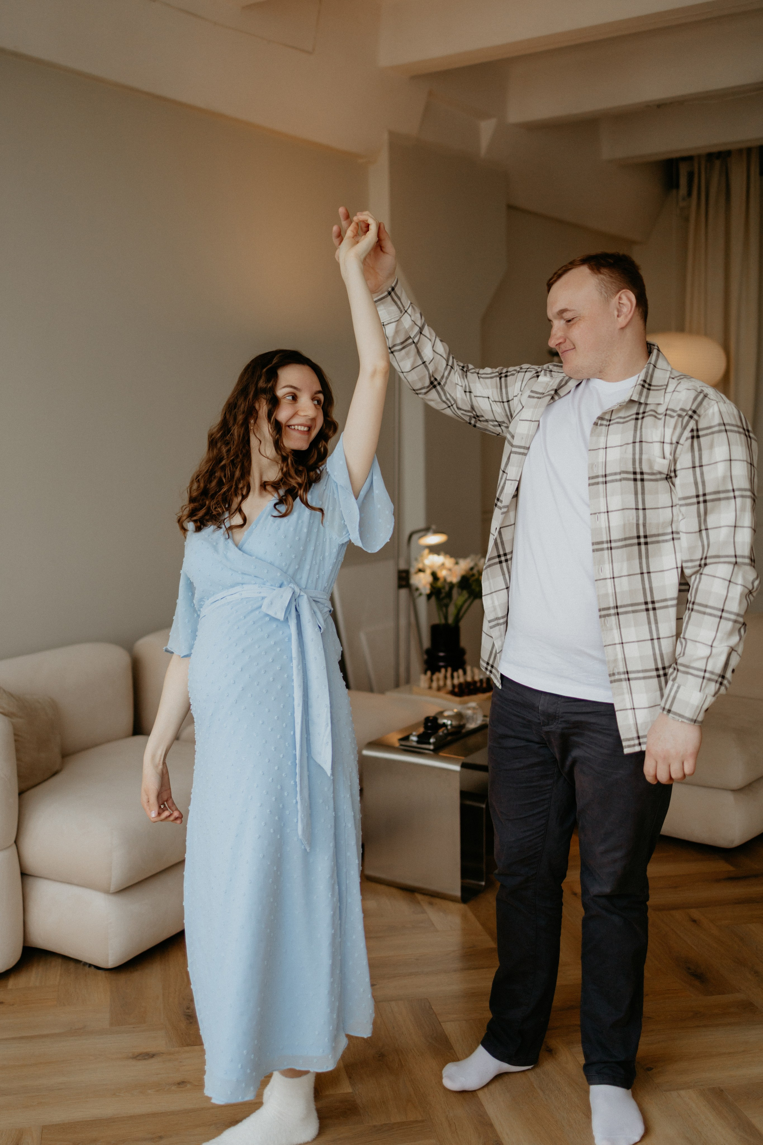 Ася и Дима в ожидании. Свадебный и портретный фотограф Минск Евсович Инна