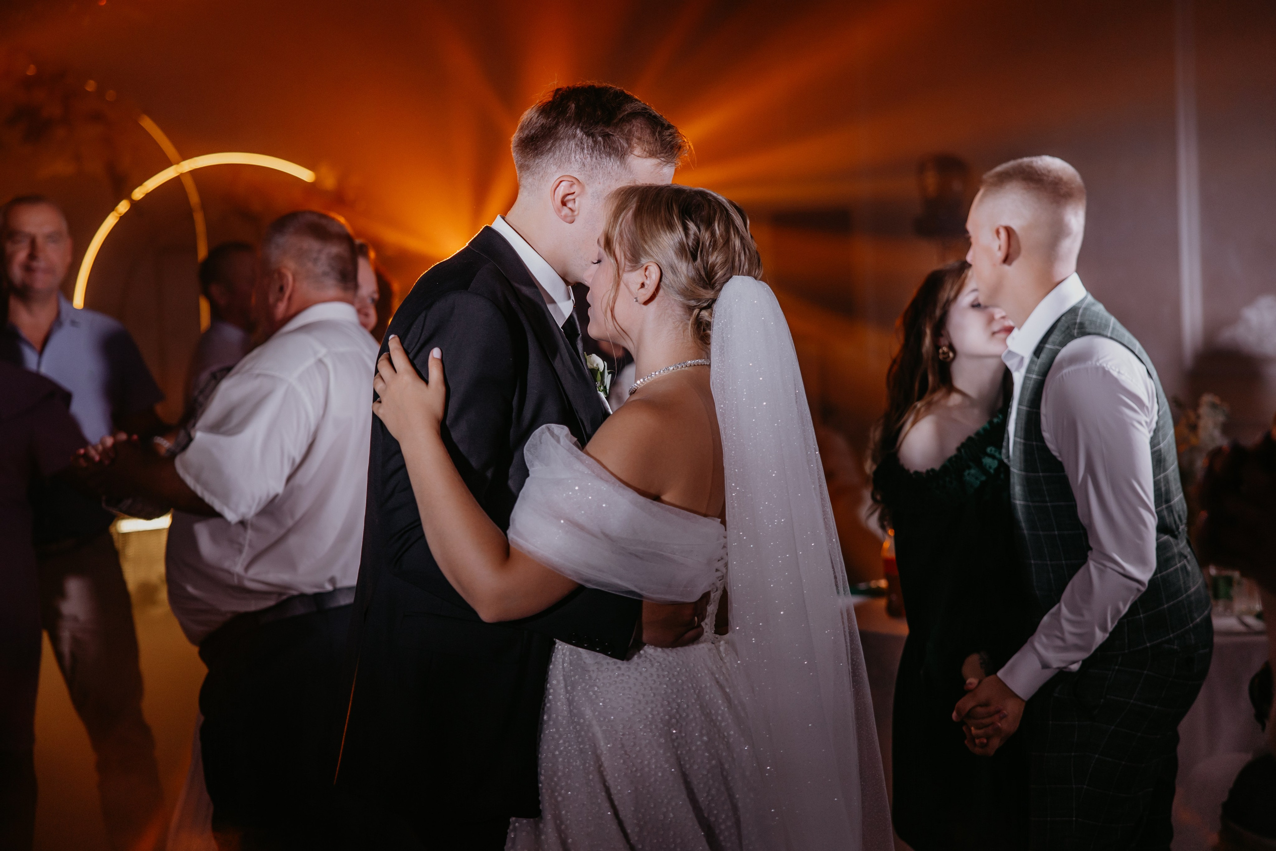 Илья и Алёна. Свадебный и портретный фотограф Минск Евсович Инна