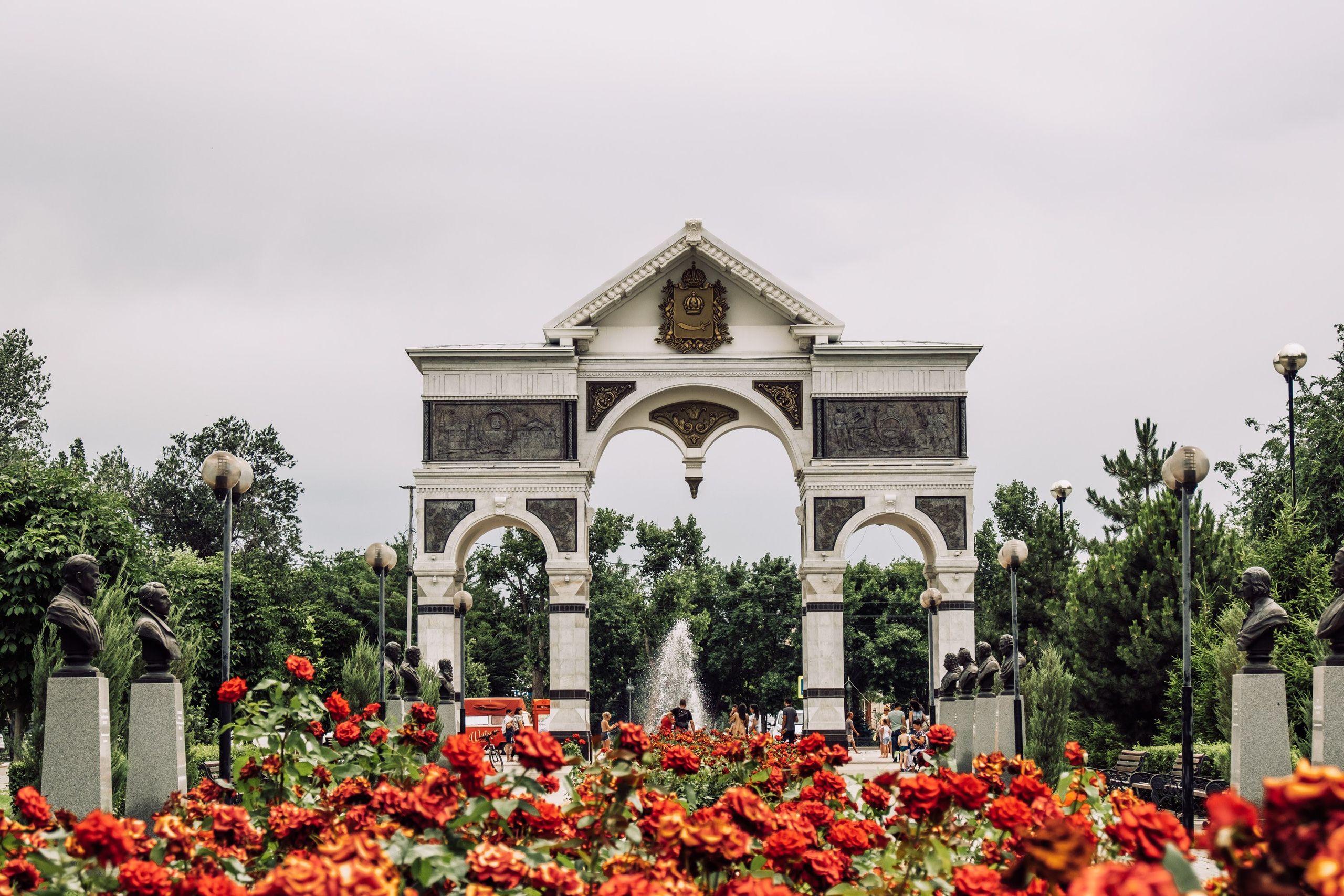 Набережная. Фотограф Анатолий Деникин