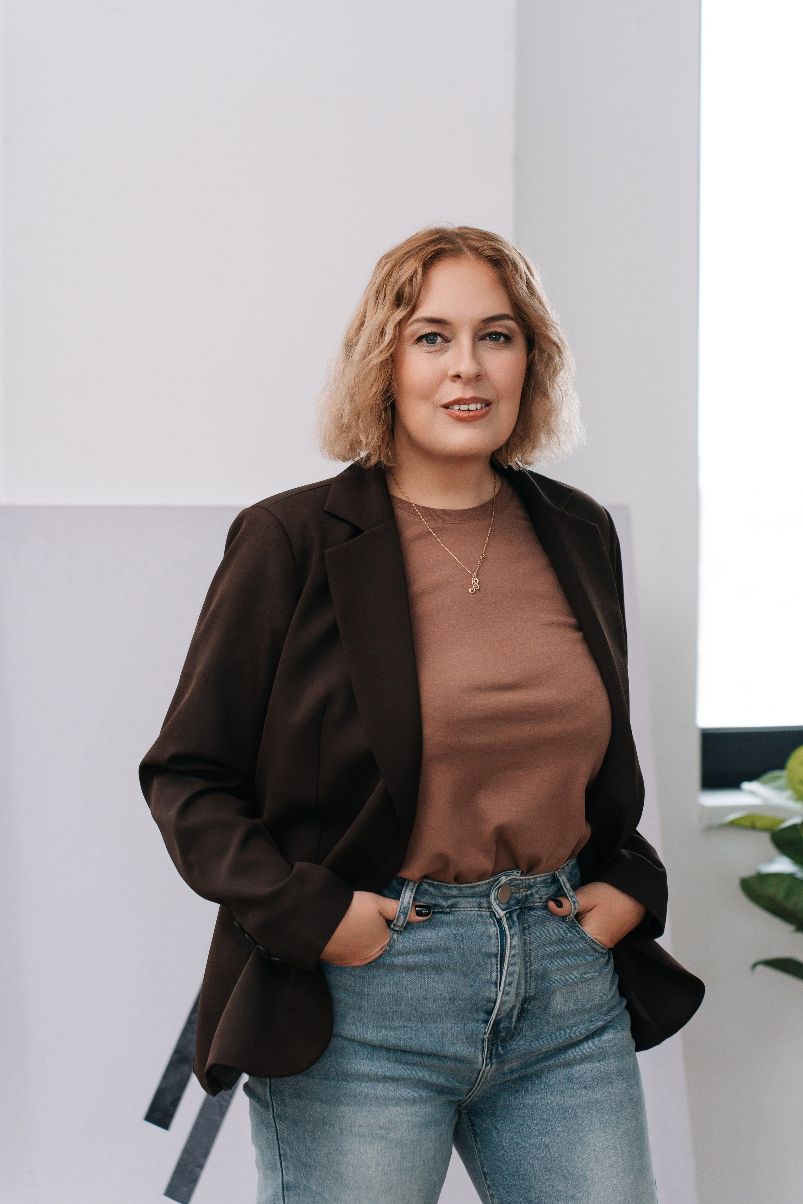 Бизнес фотосессия для сотрудников в фотостудии