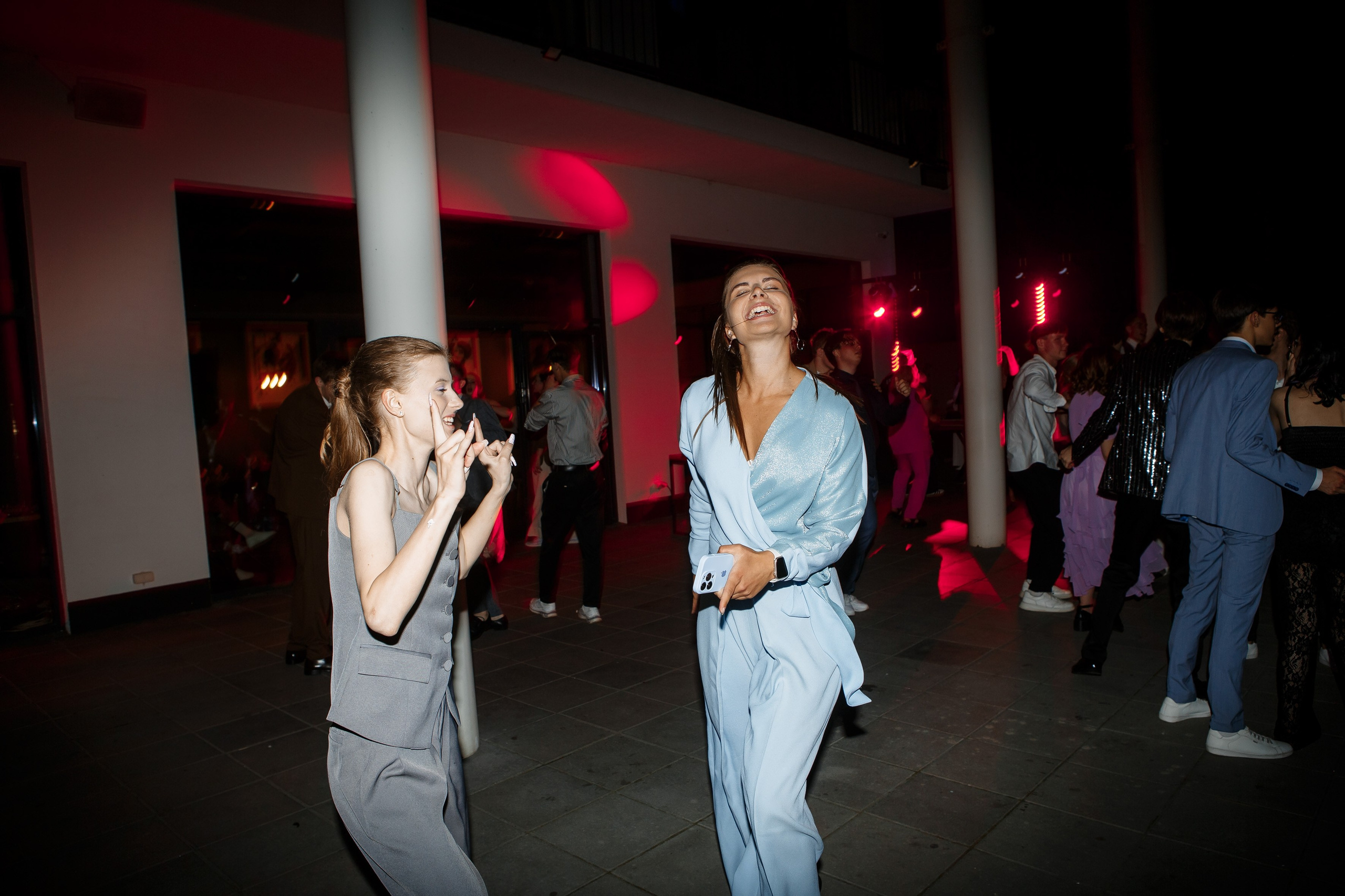 Выпускной Гимназия 12 2024 OpenHouse. Свадебный и портретный Фотограф в Липецке Дмитрий Котюков