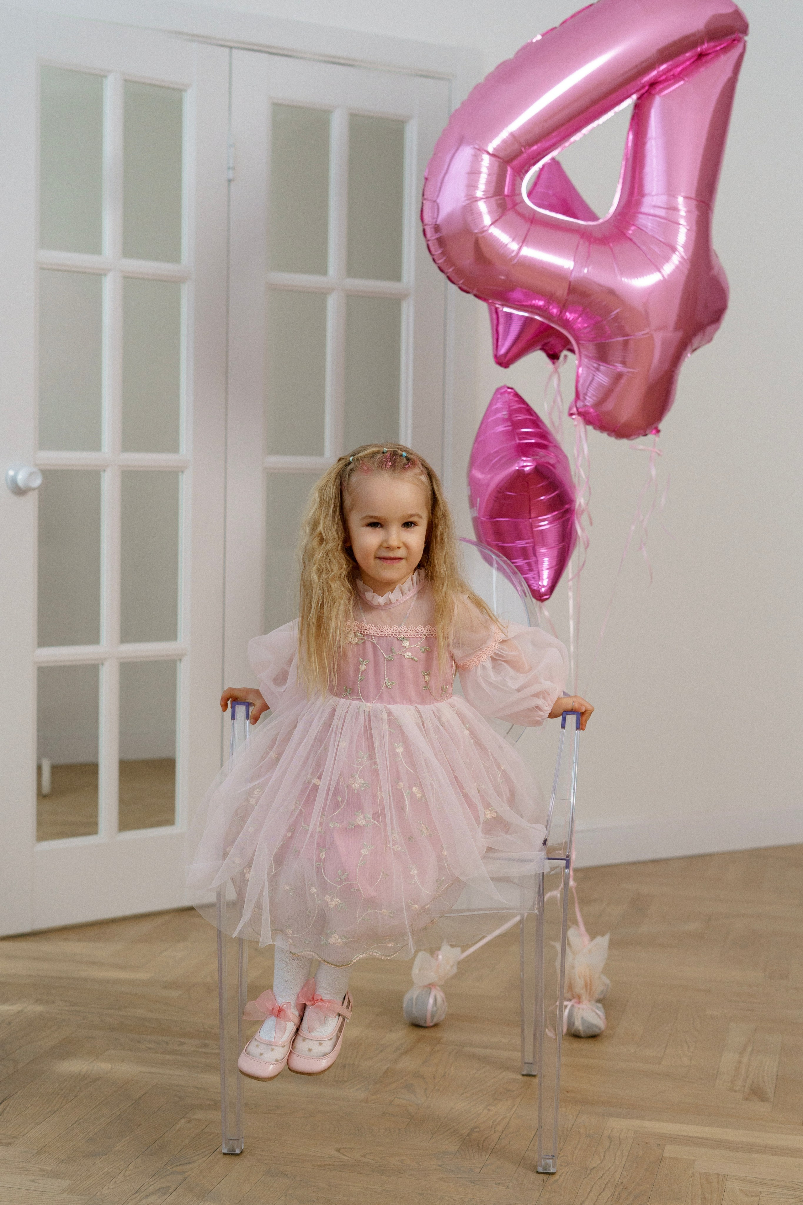 Вика и Алиса. Главная