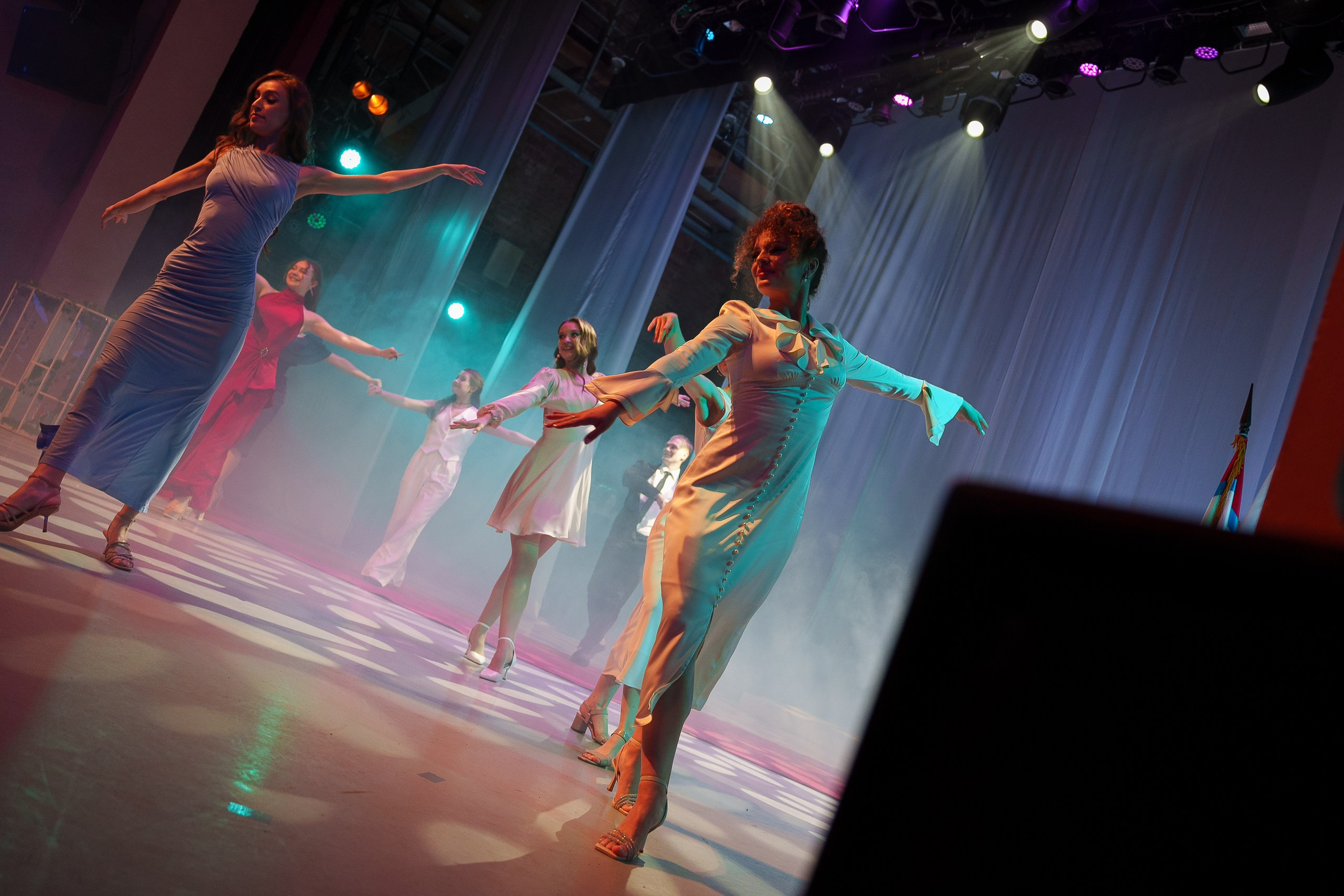 Церемония вручения дипломов выпускникам «ЧГИК». Фотограф Артём Рауэр