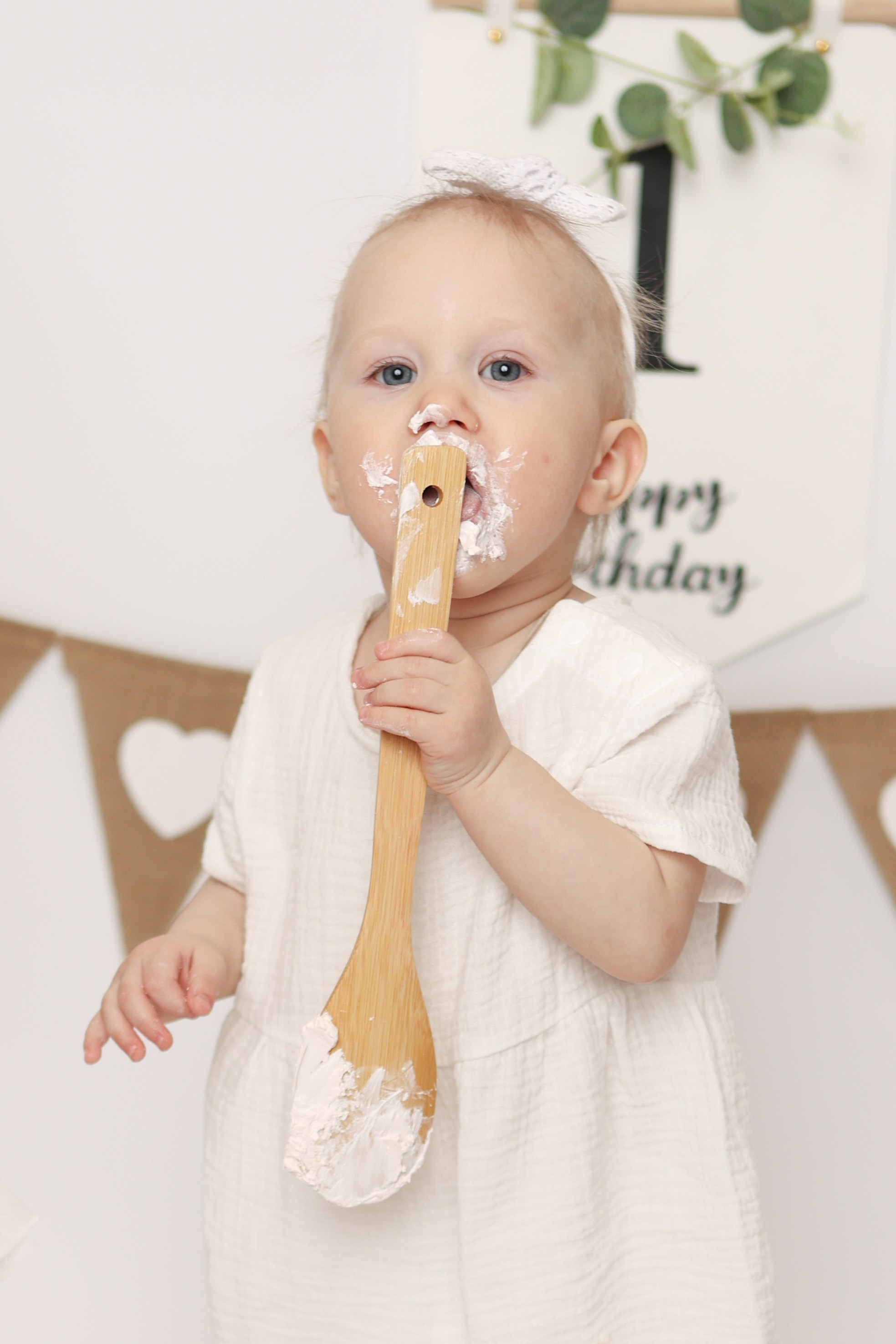 Крушение тортика. Фотограф новорожденных. Детский и семейный фотограф Марьяна Юдина