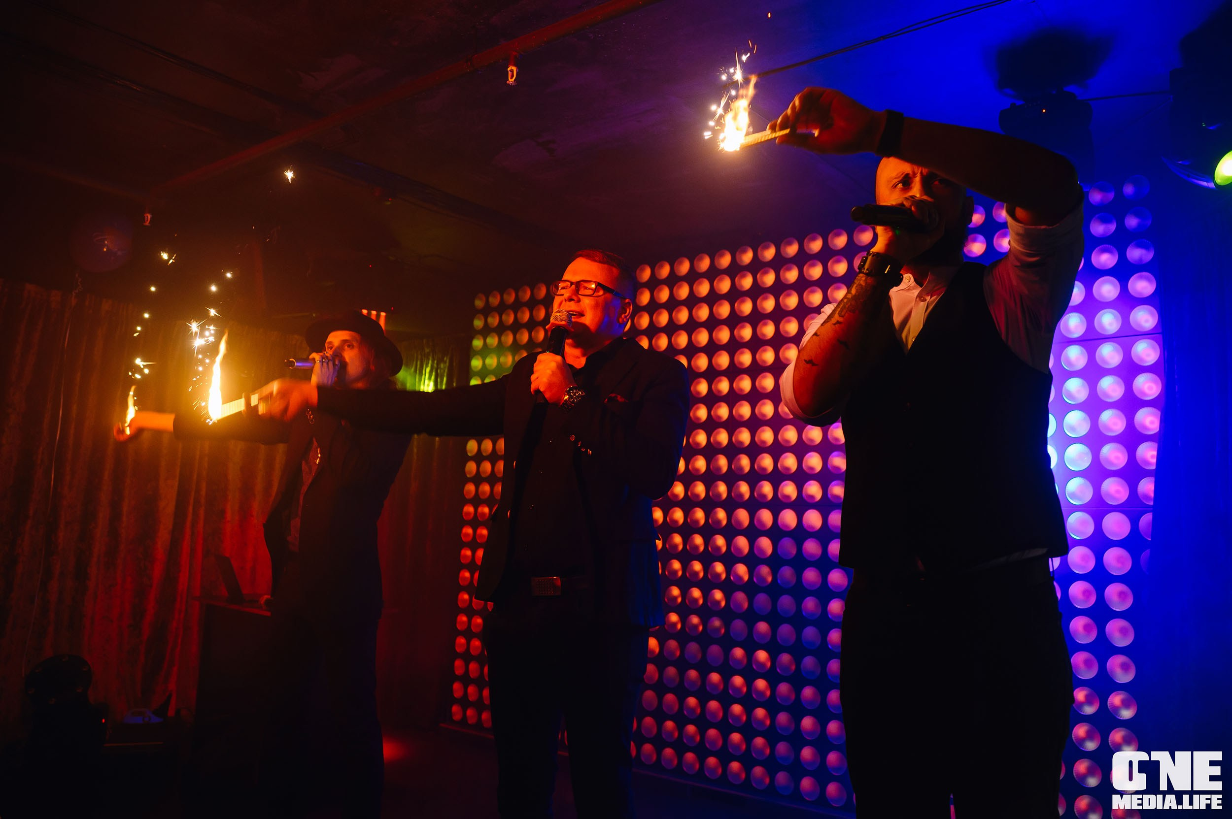 Фотоотчет с с 8 марта в караоке-клубе Эйфория. One Media Life: фоторепортажи, фотоотчеты с мероприятий и заведений