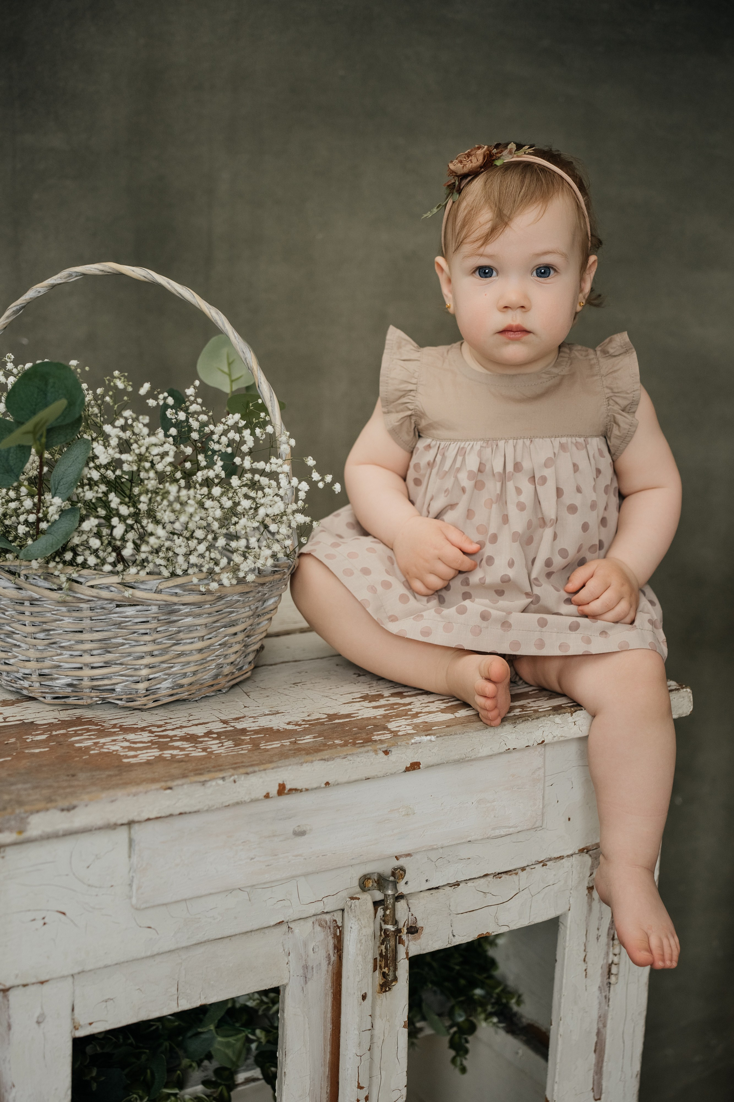 Детский гардероб. Лана Абрамян-Фотограф новорожденных и беременных в Новороссийске Анапе