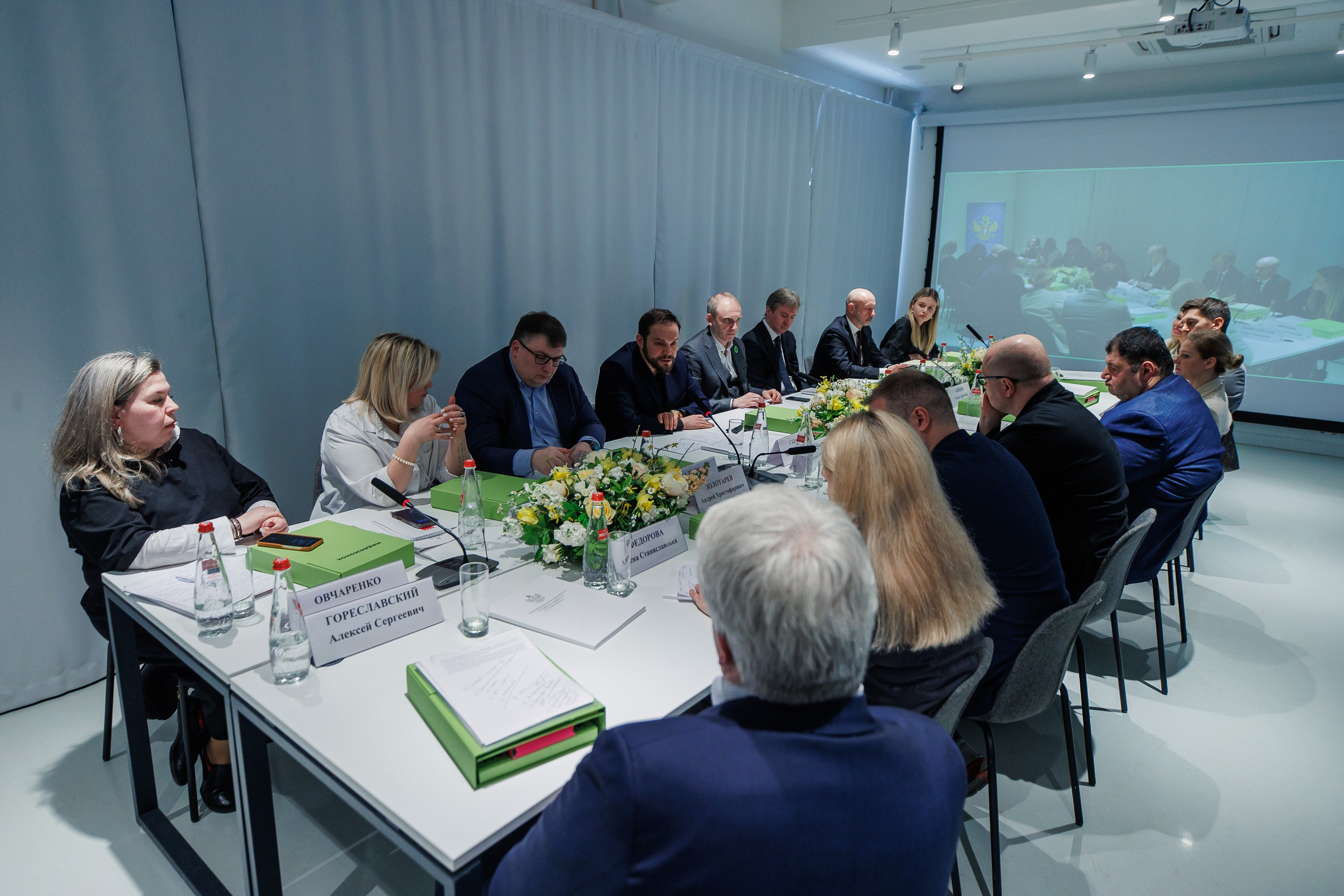 Экспертная дискуссия на тему: “Ответственный подход к созданию детского и семейного контента”. Photographer Danil Aykin