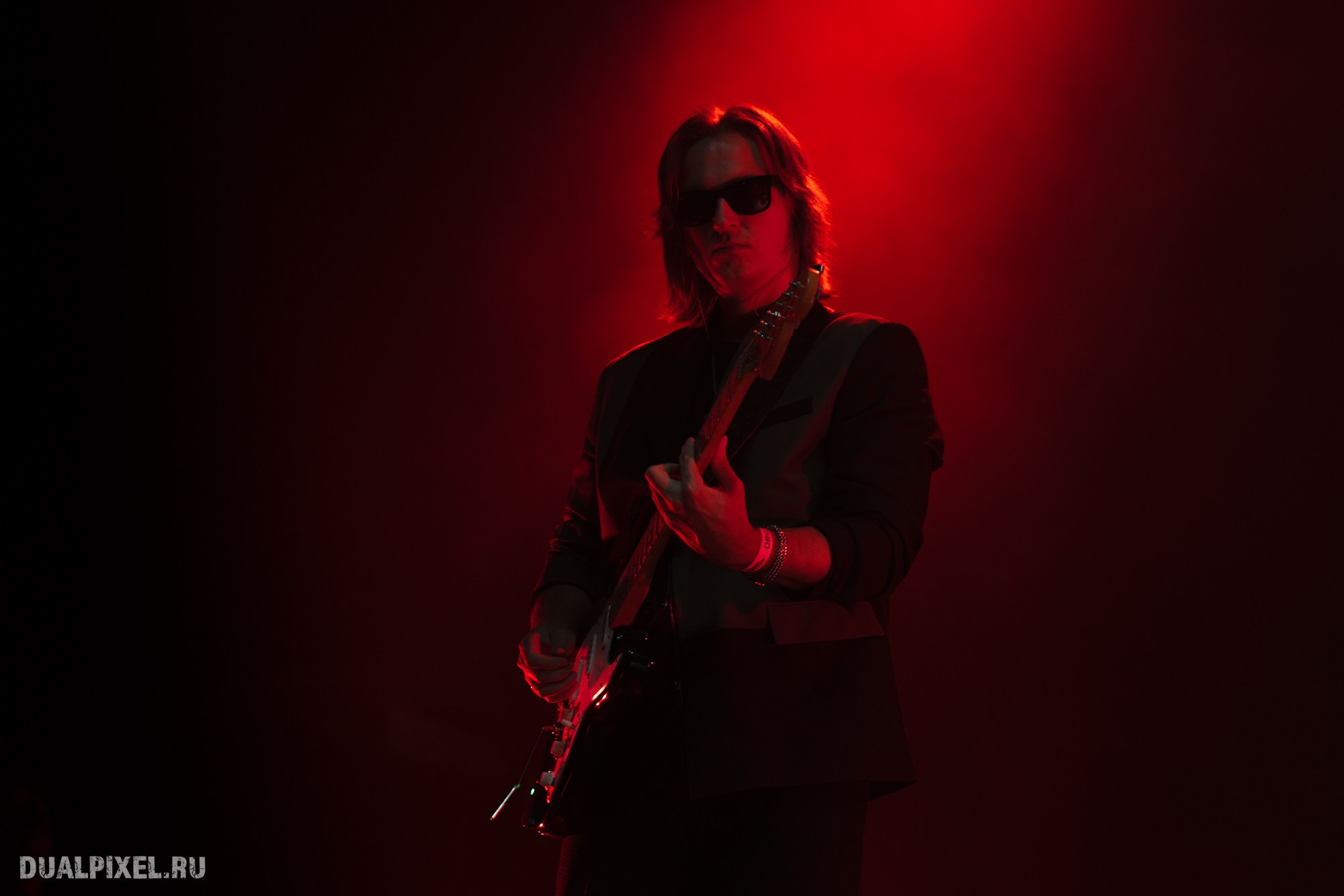 Mona. Магия музыки в кадре: Концертная Фотография