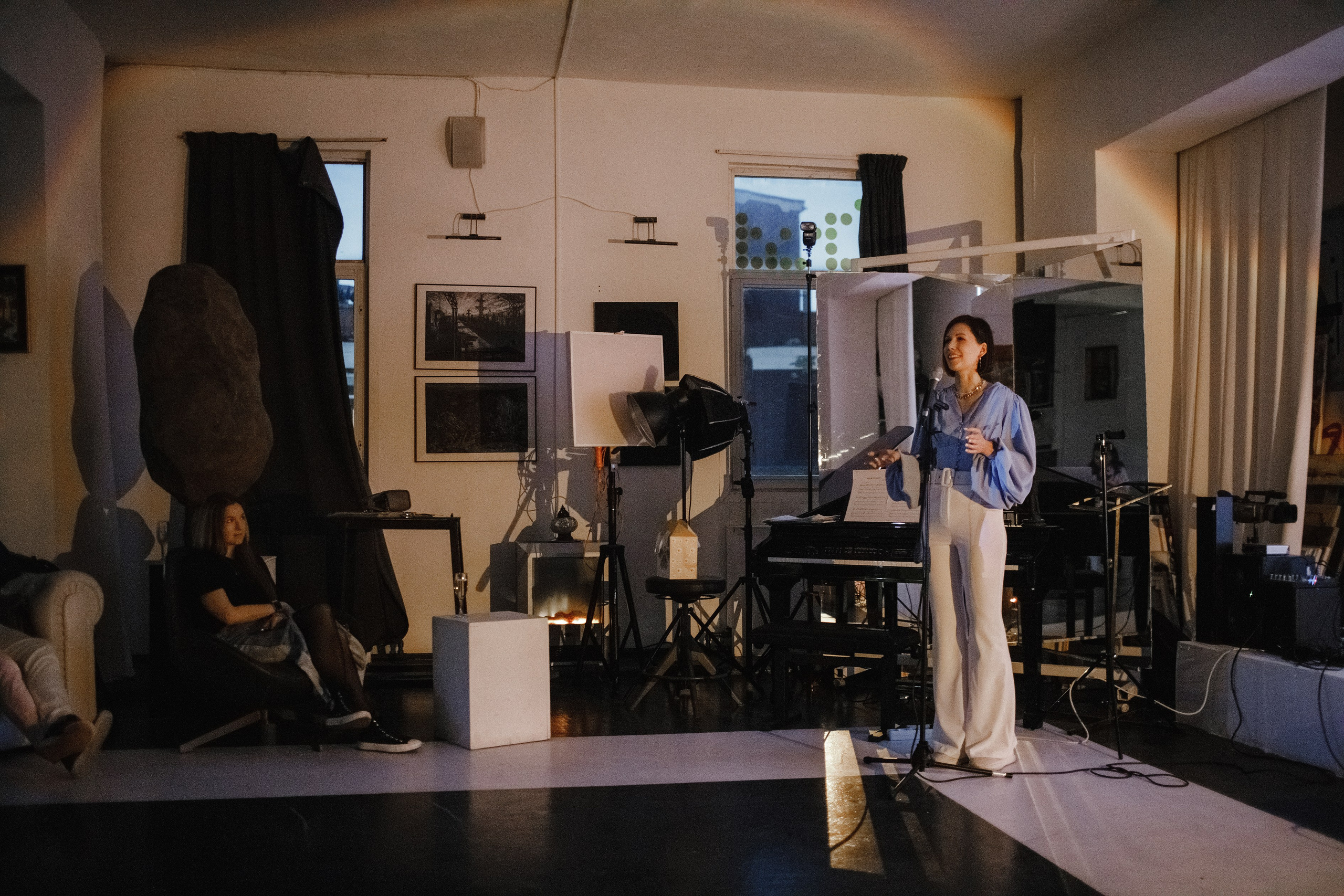 26.04.2023 // Мастер-класс Кати Монич. Фотовыставки serebro.gallery, в которых автором можешь стать ты! | Москва