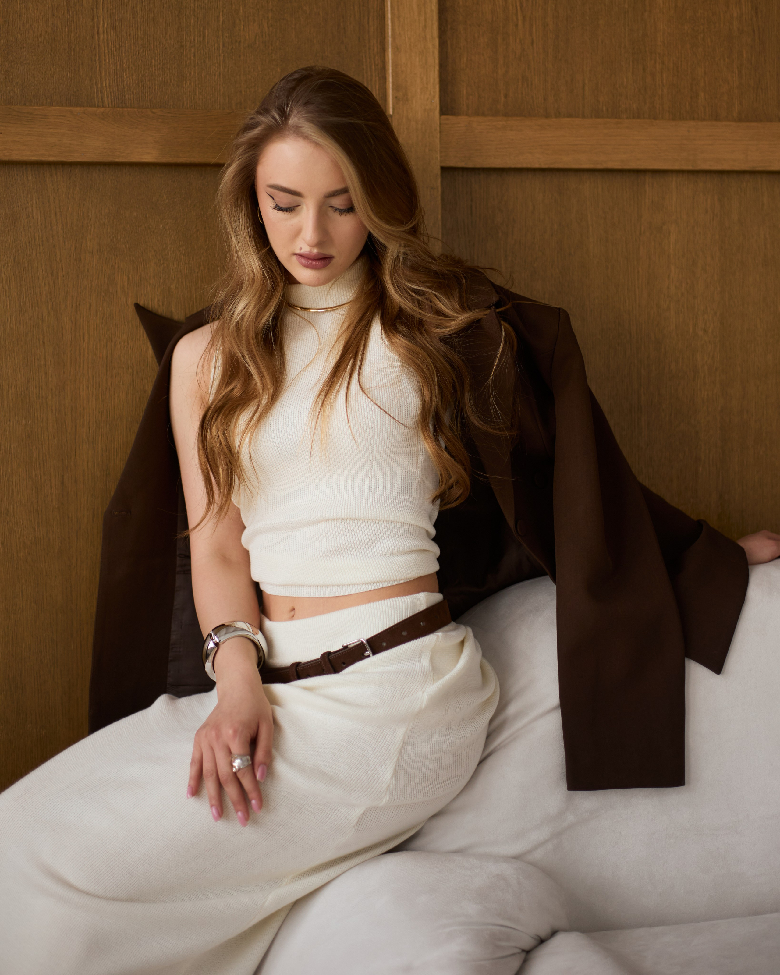 Polina K. Фотограф для брендов и индивидуальных фотосессий в Москве