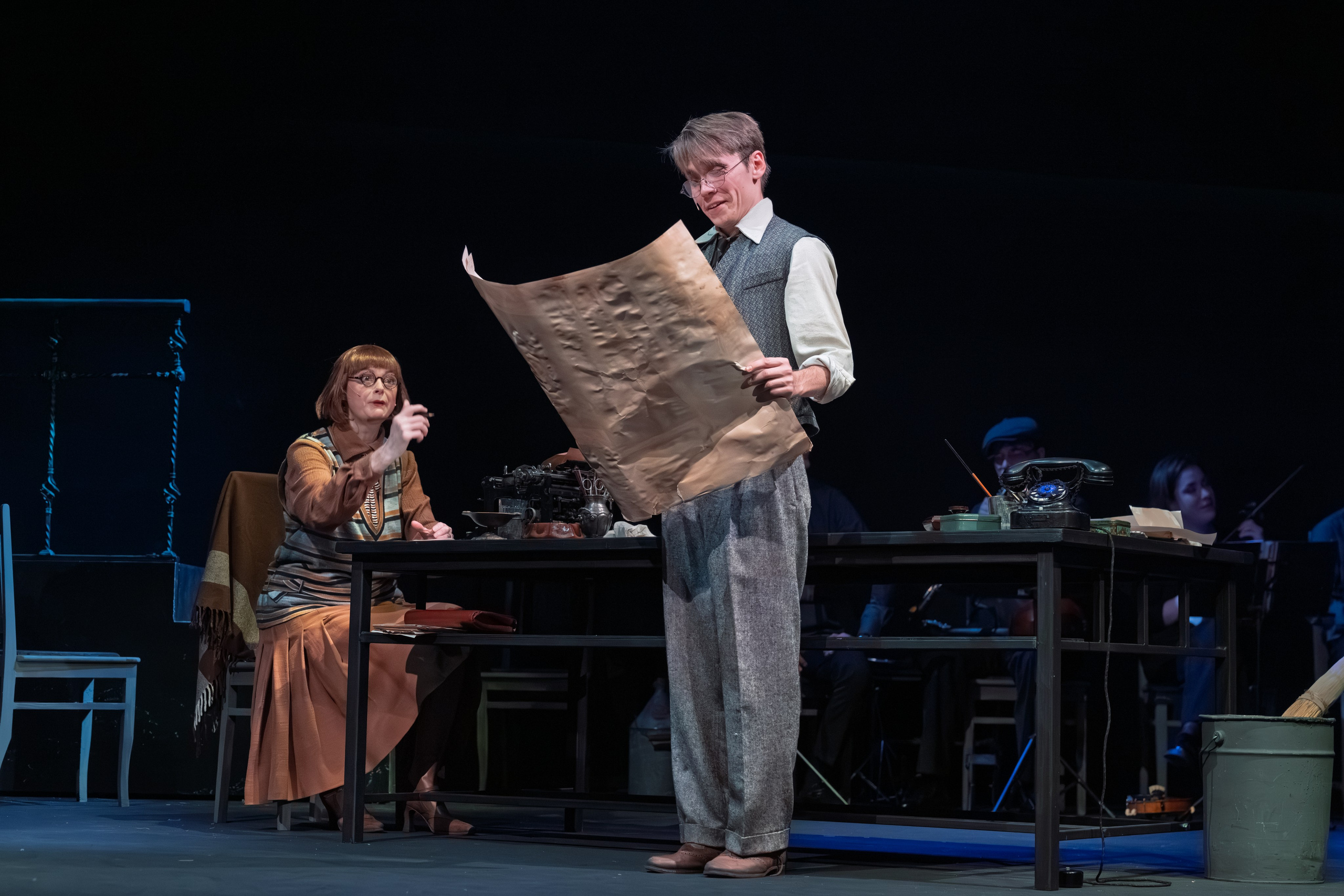 Театр Терезы Дуровой: Кто Есенин?. Сайт фотографа Сергея Абрамова