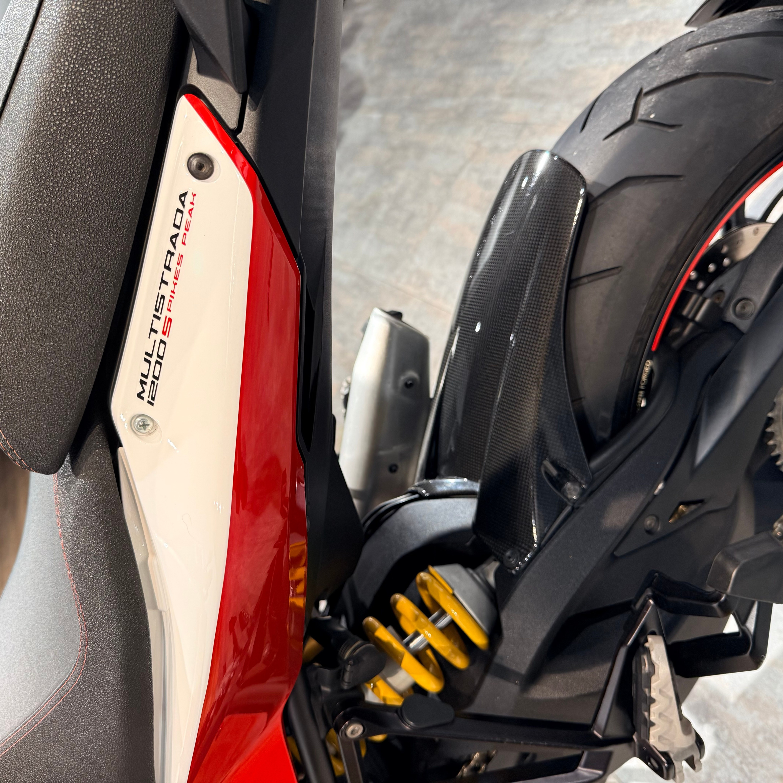 2013 Multistrada 1200S Pikes Peak (VIN *ZDM*6517). Hello Davidson, Москва. Только хорошие мотоциклы…