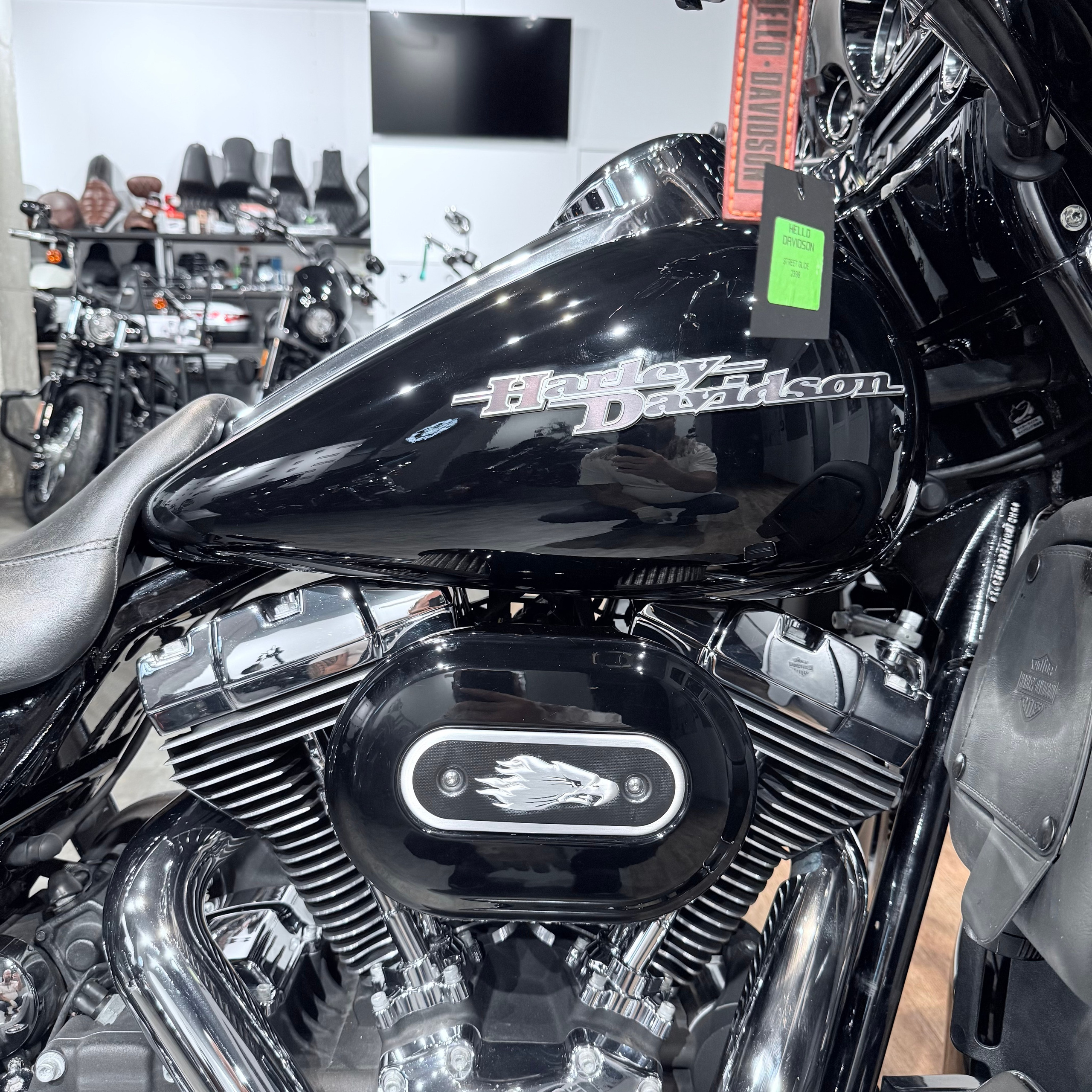 2012 Street Glide 103 АВS Vivid Вlаck. Hello Davidson, Москва. Только хорошие мотоциклы…