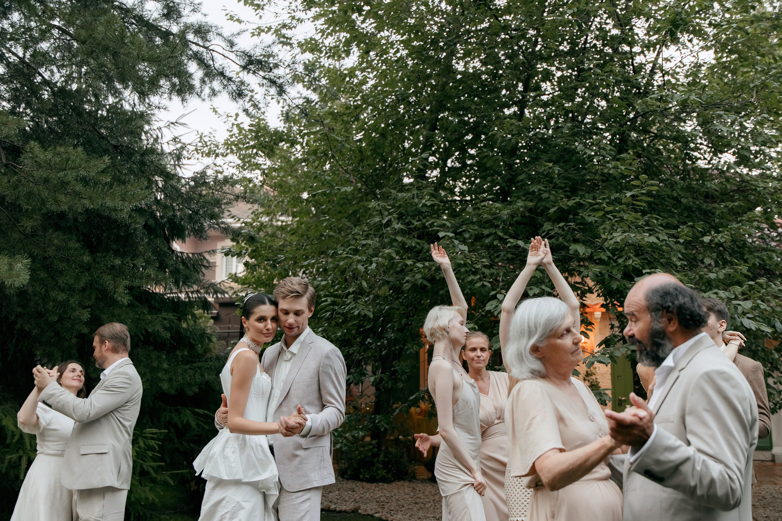 Елизавета и Евгений: итальянская романтика в подмосковных пейзажах. Свадебный фотограф Москва