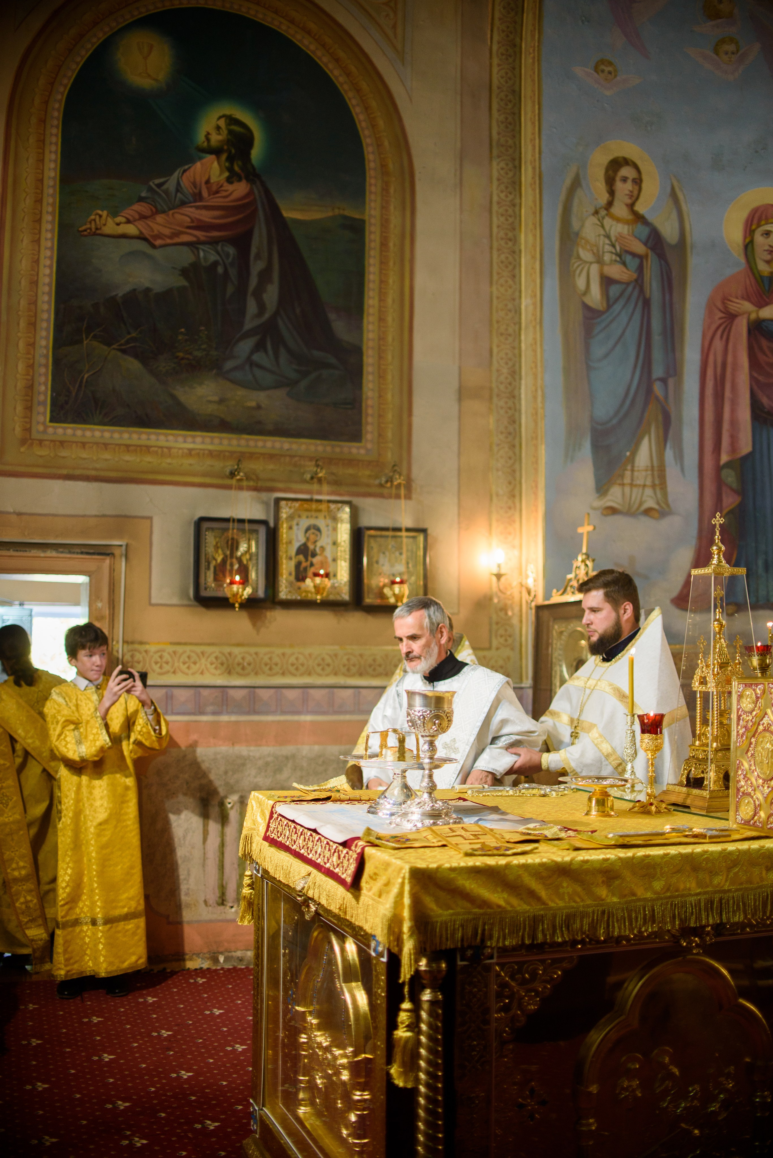 Воскресная литургия 29.10.2023. Семейный и свадебный фотограф в Феодосии и Коктебеле