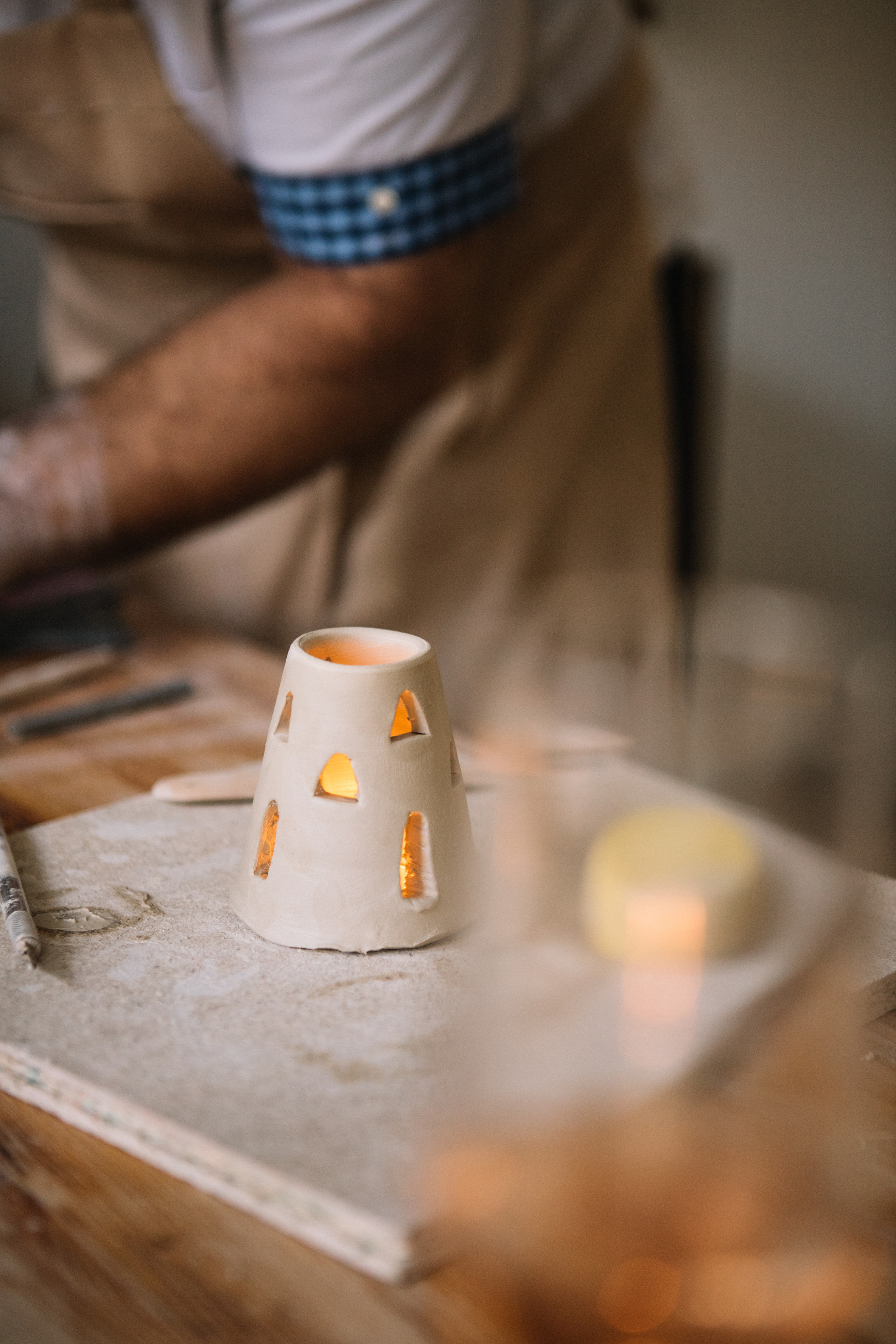 «Руки и глина». Гончарная мастерская. Фото l Ретушь l Контент в Москве. Андреева Марина