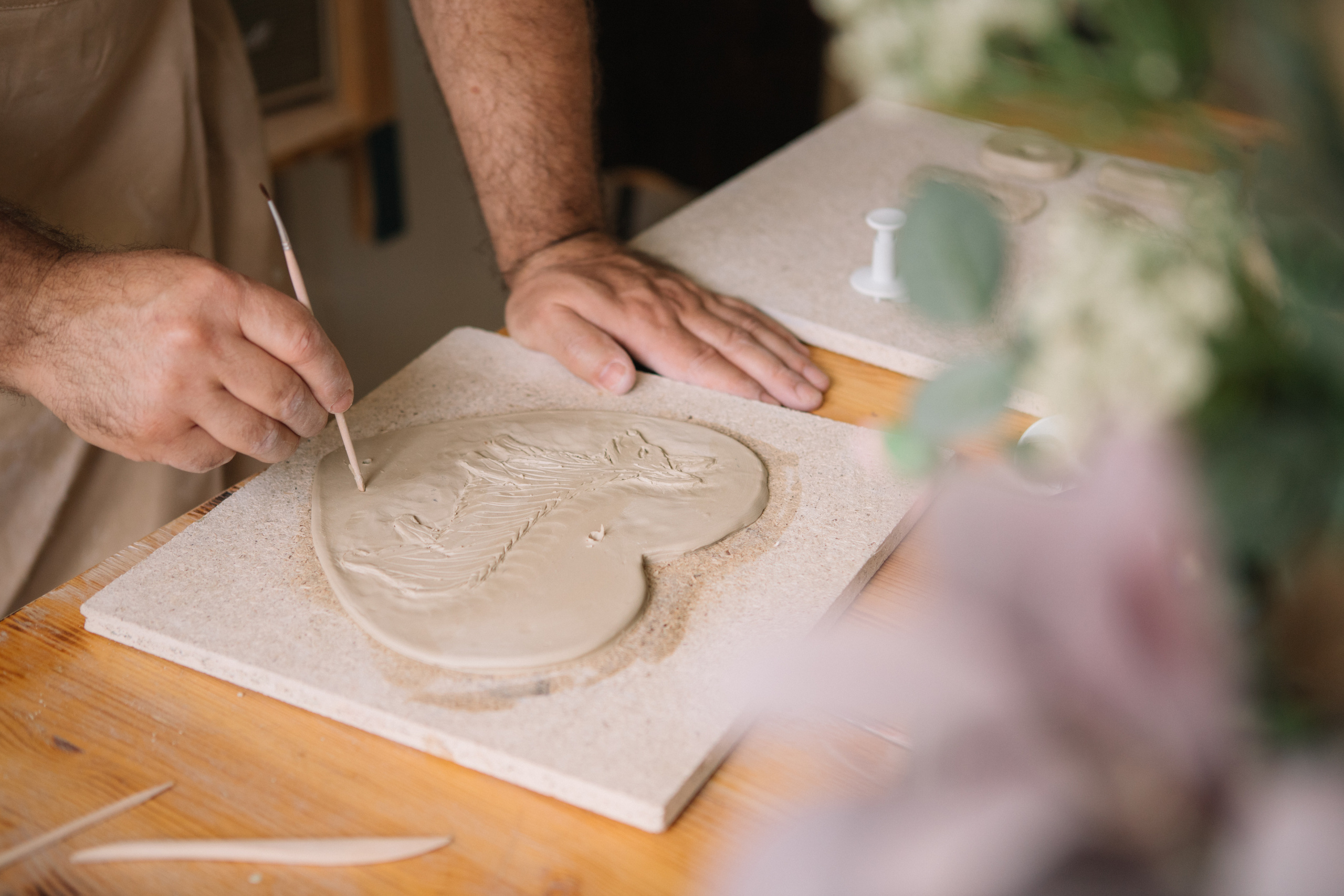 «Руки и глина». Гончарная мастерская. Фото l Ретушь l Контент в Москве. Андреева Марина