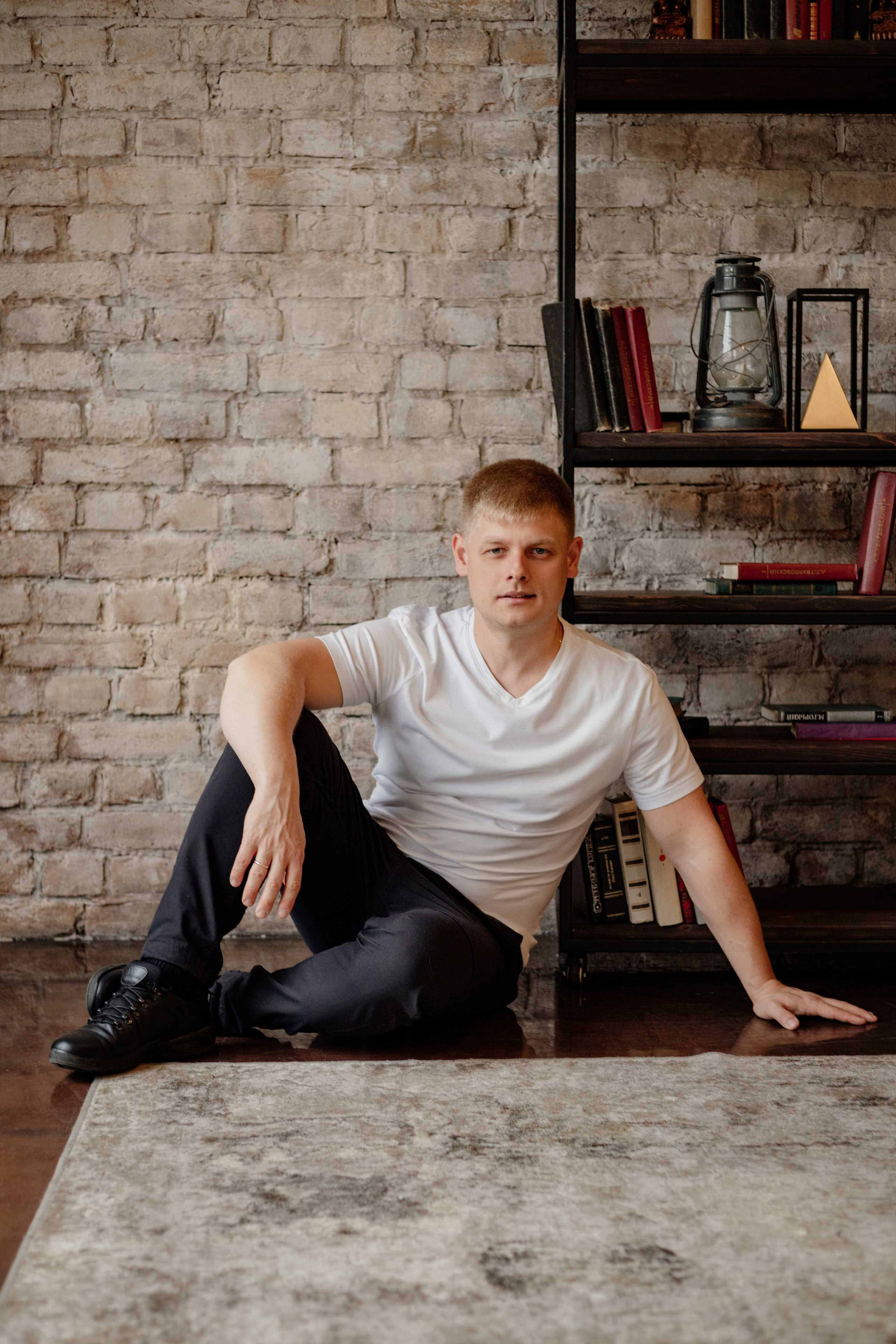 Антон. Дизайнер. Фото l Ретушь l Контент в Москве. Андреева Марина