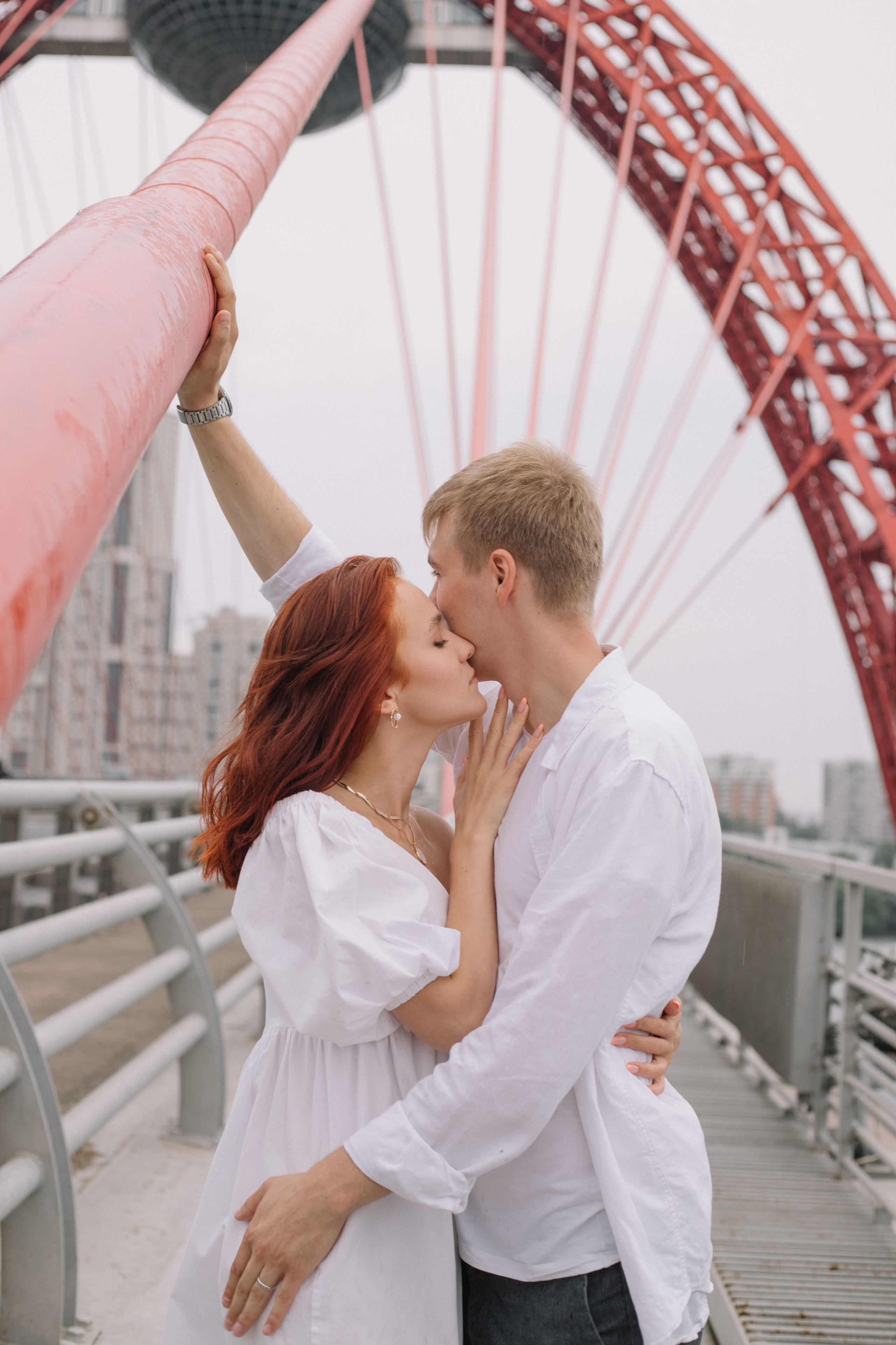 Саша и Даша. Фото l Ретушь l Контент в Москве. Андреева Марина