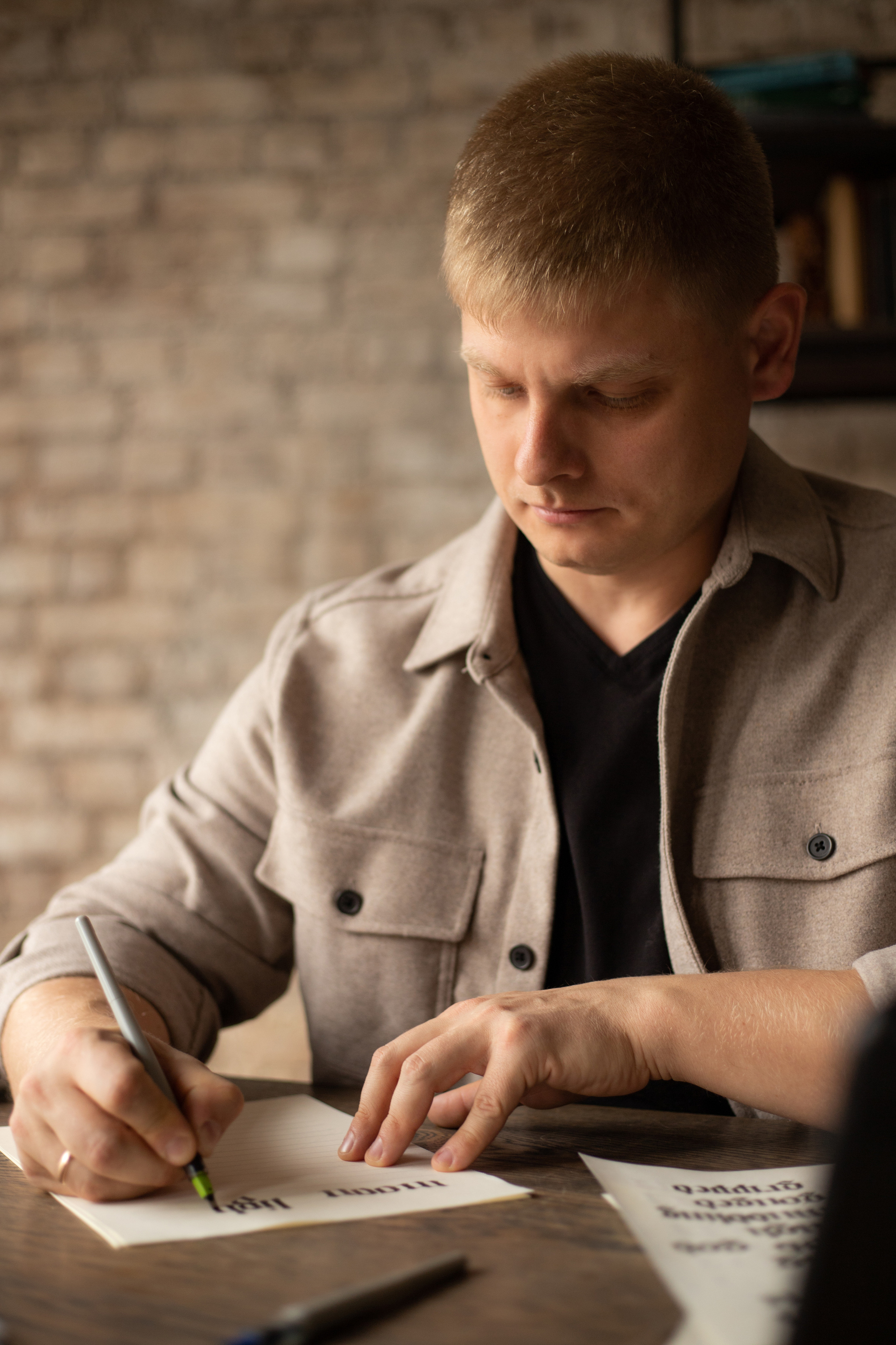 Антон. Дизайнер. Фото l Ретушь l Контент в Москве. Андреева Марина