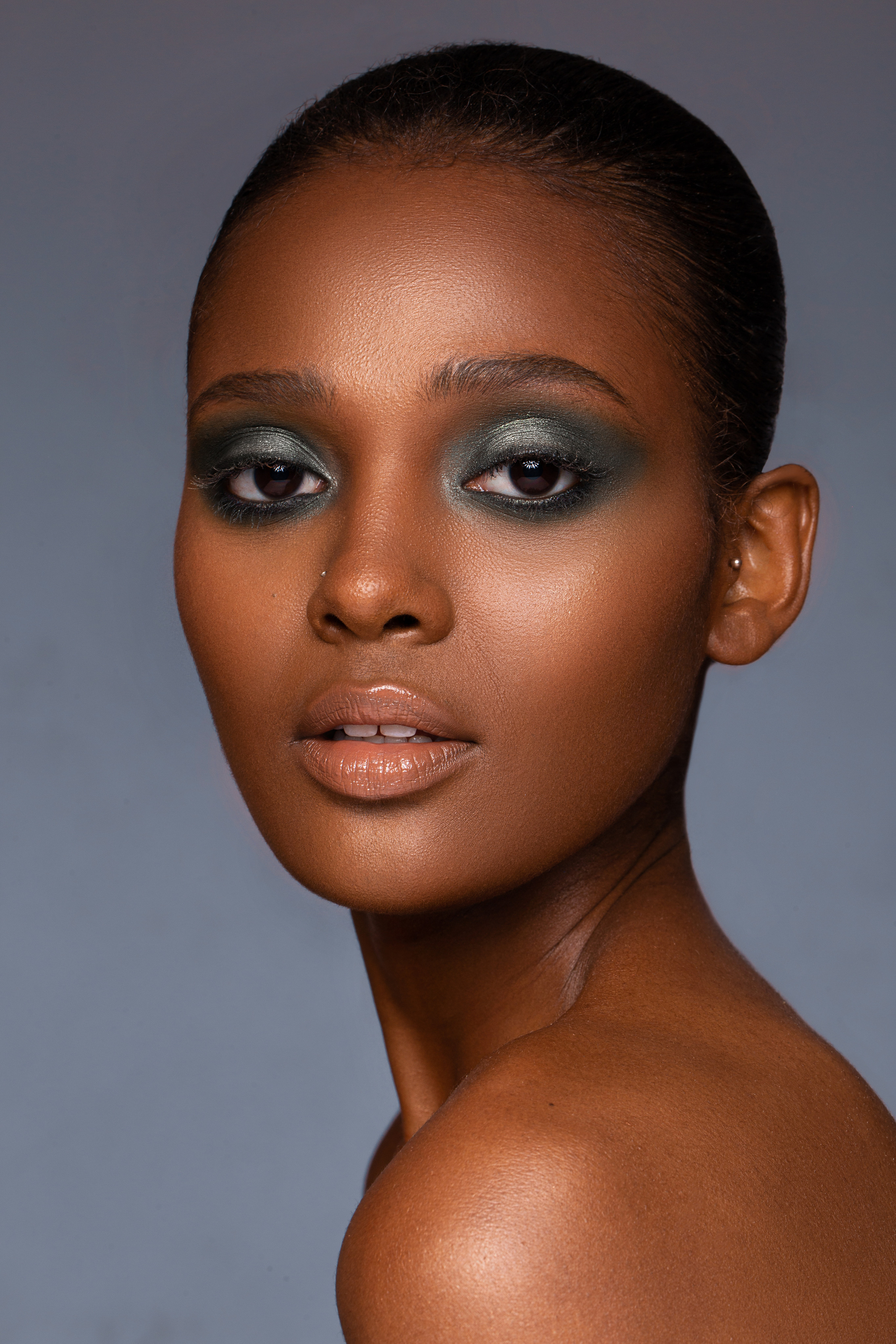 Портретная ретушь. Фото l Ретушь l Контент в Москве. Андреева Марина