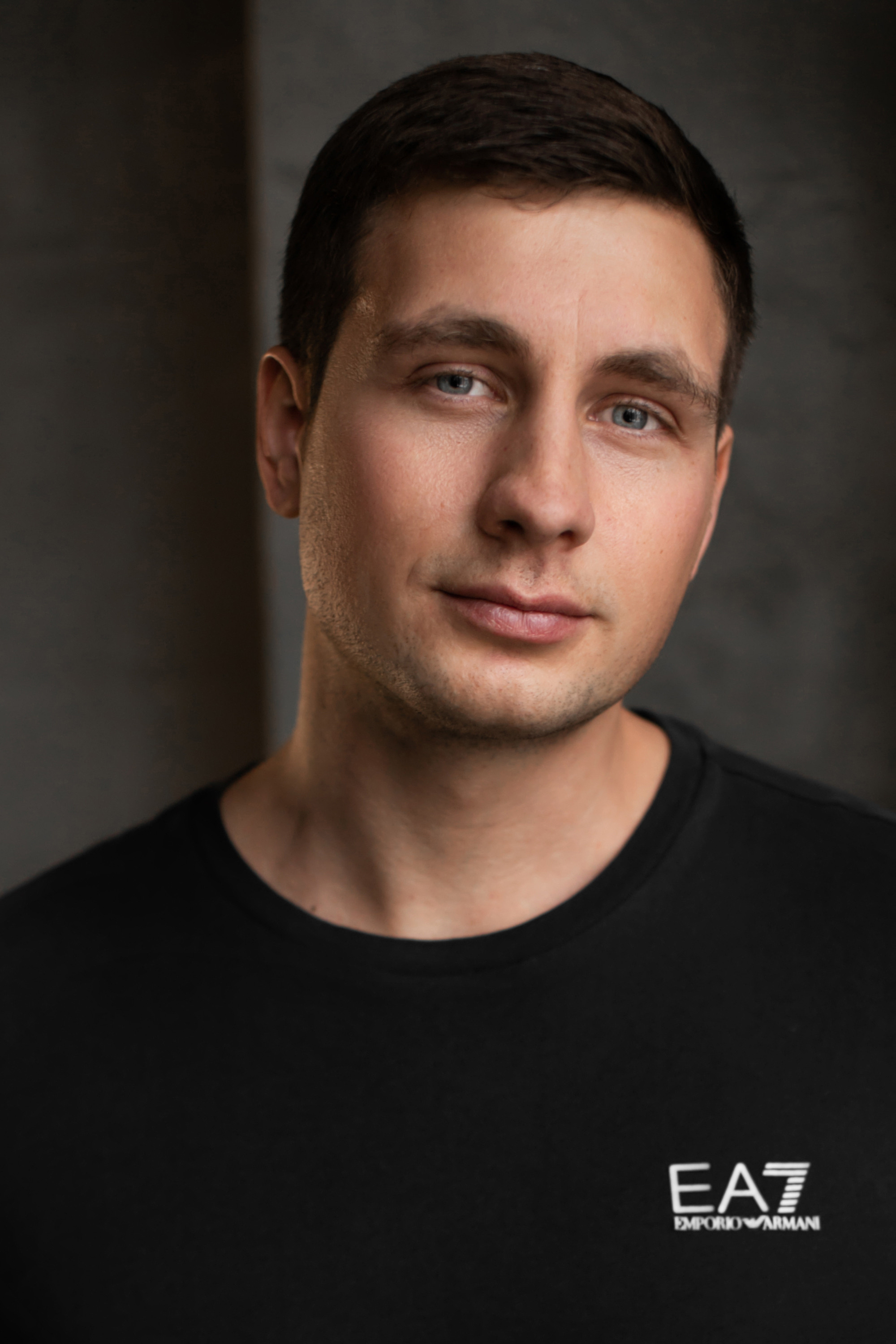 Михаил. Фитнес-тренер. Фото l Ретушь l Контент в Москве. Андреева Марина