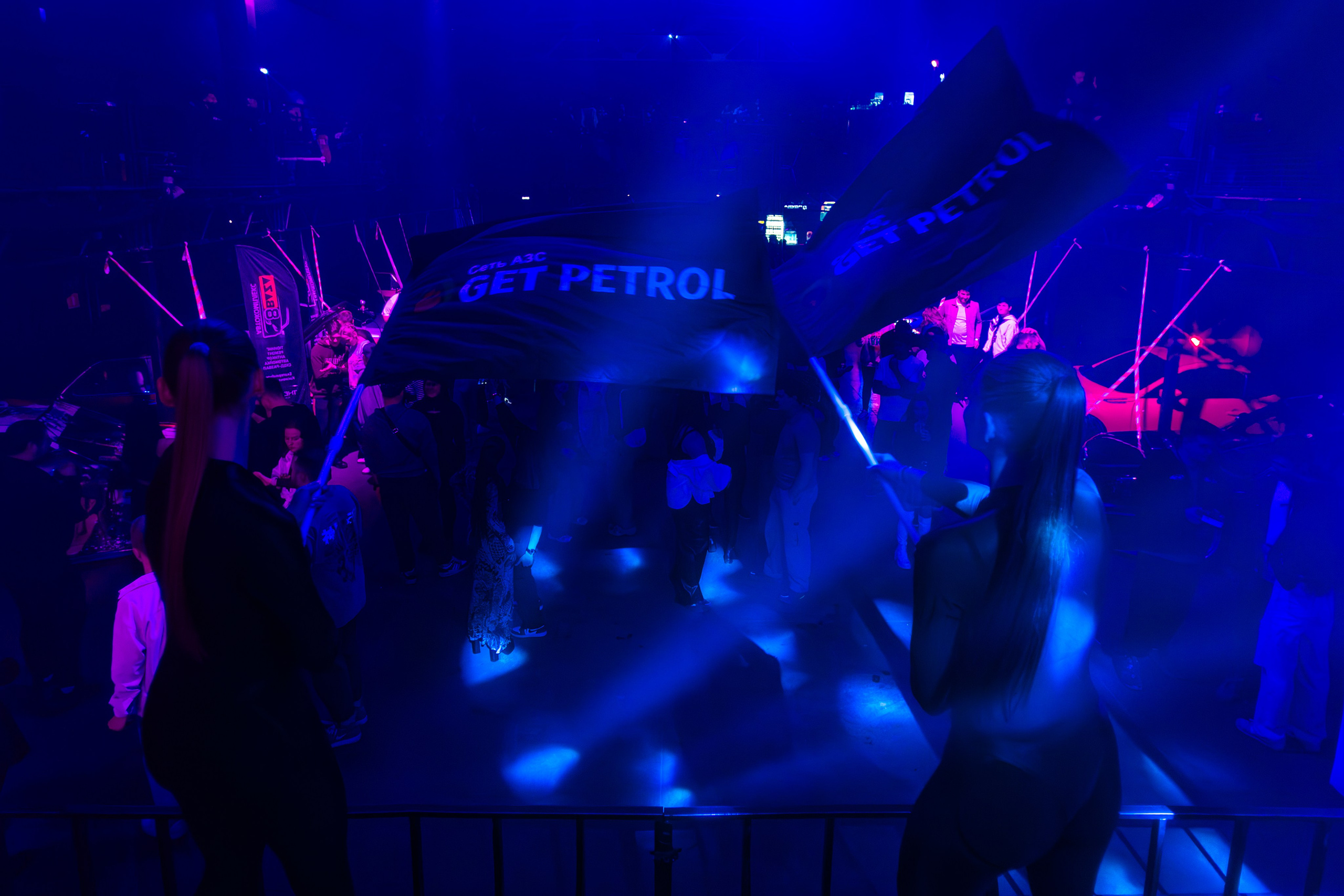 Tupik Family. Репортажный фотограф Екатеринбург | Яркий, качественный репортаж | Концерты, клубы, репортаж, праздники, корпоративы