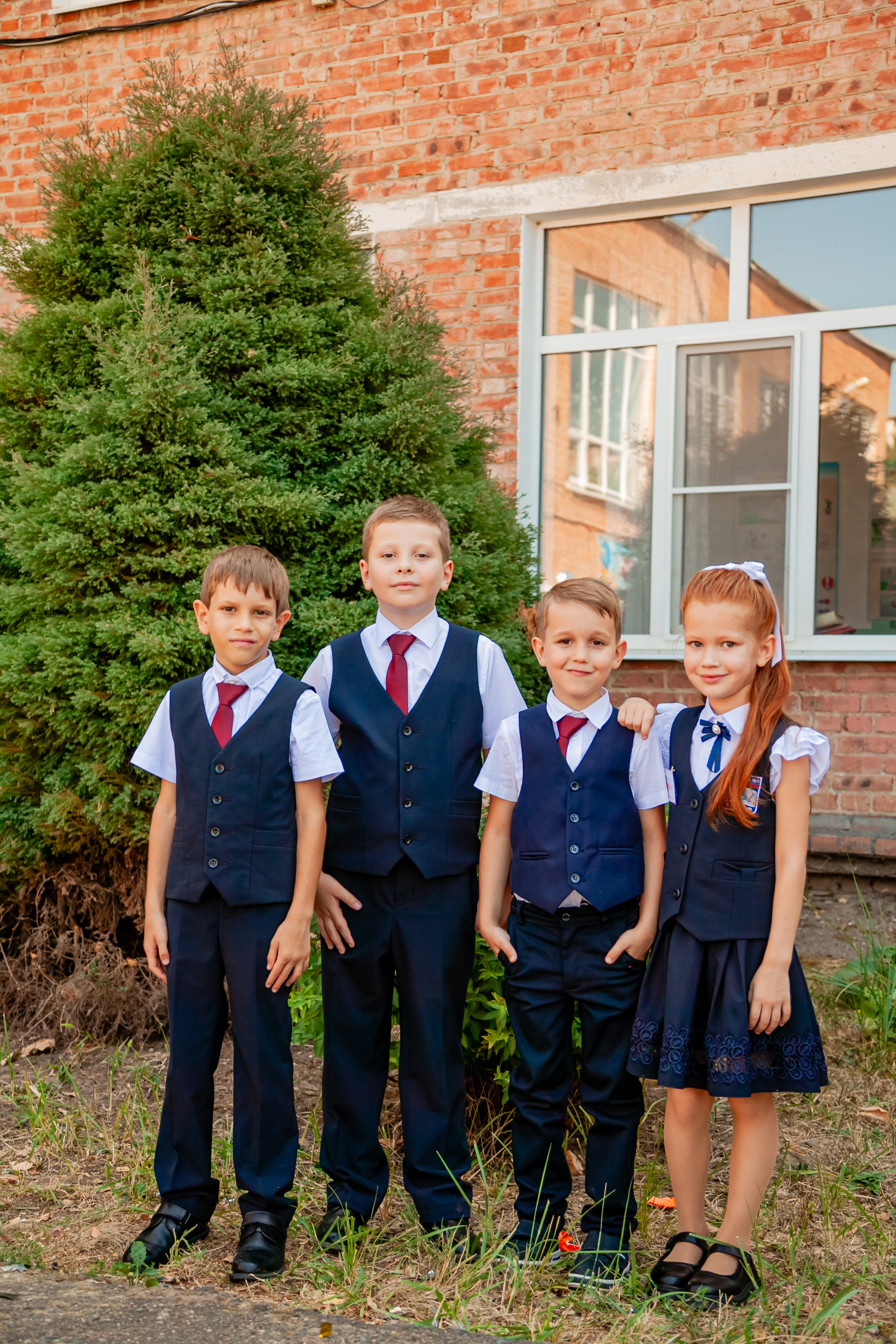 1 сентября линейка. Свадебный и семейный фотограф в Армавире