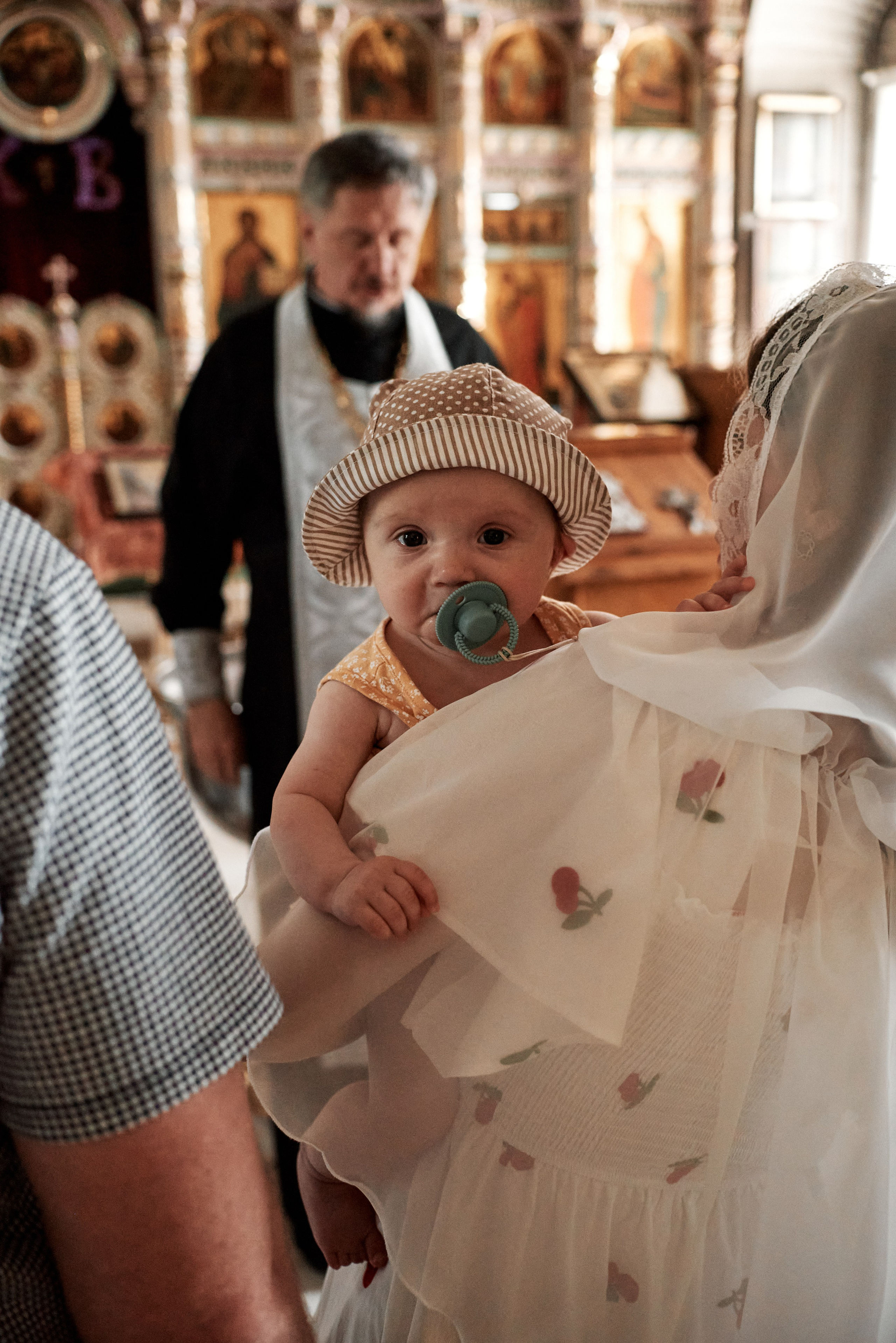 Фотосъемка таинства крещения. Семейный фотограф в Железнодорожном Масаева Елена