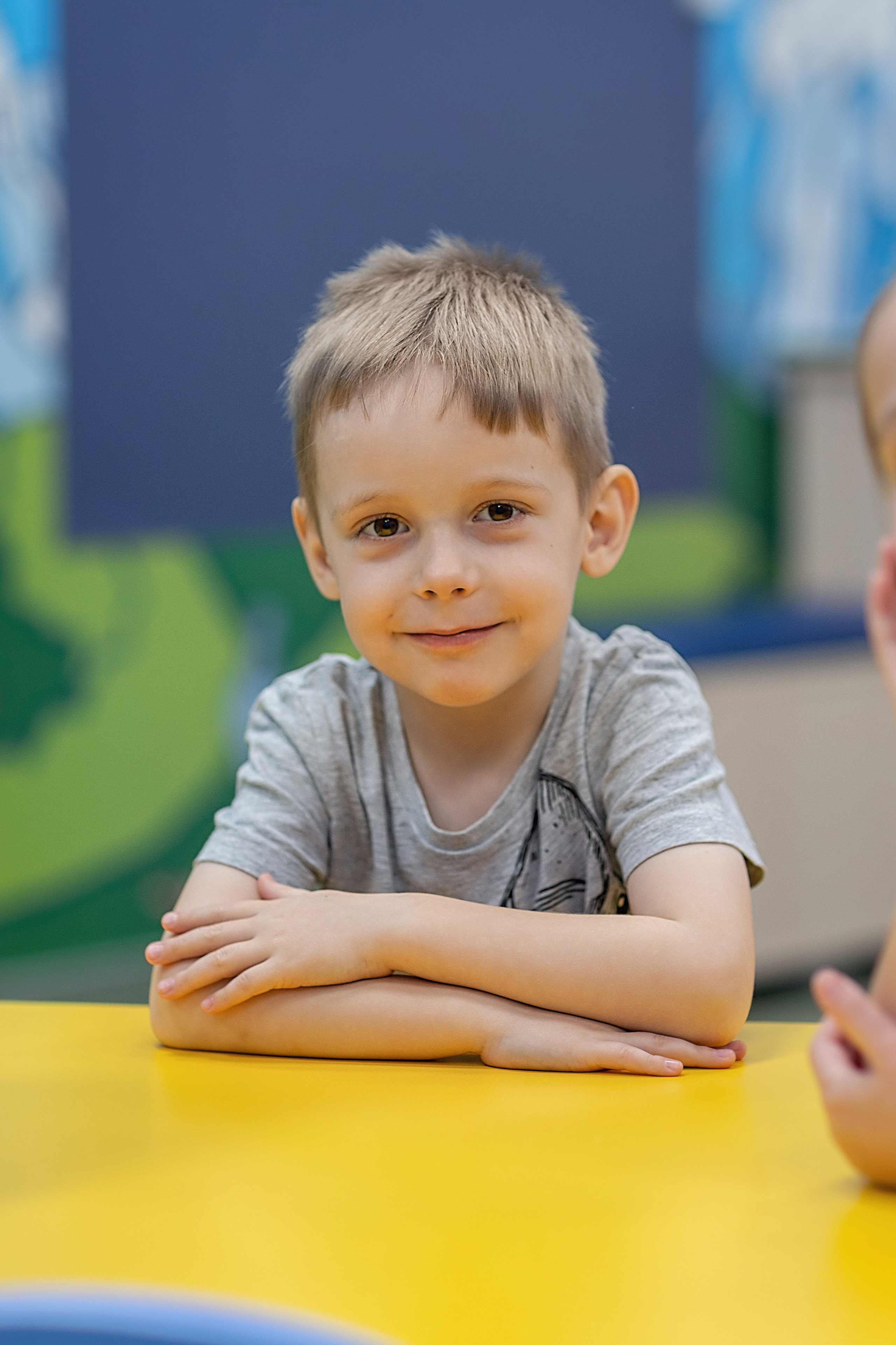 День в саду_ноябрь 2024. Семейный фотограф в Санкт-Петербурге