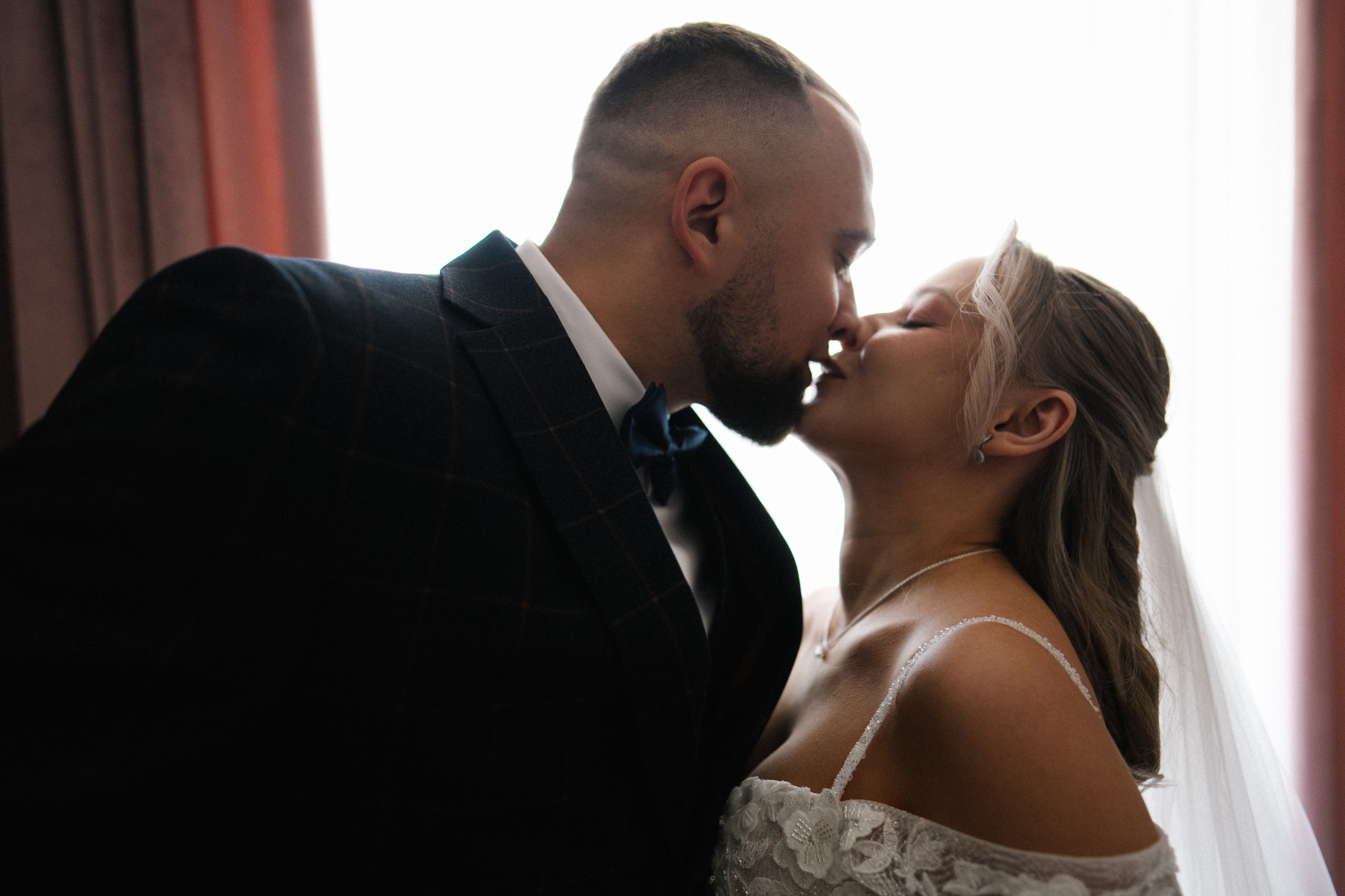 Марина и Денис (полный день). Фотограф на любое событие в Кемерово