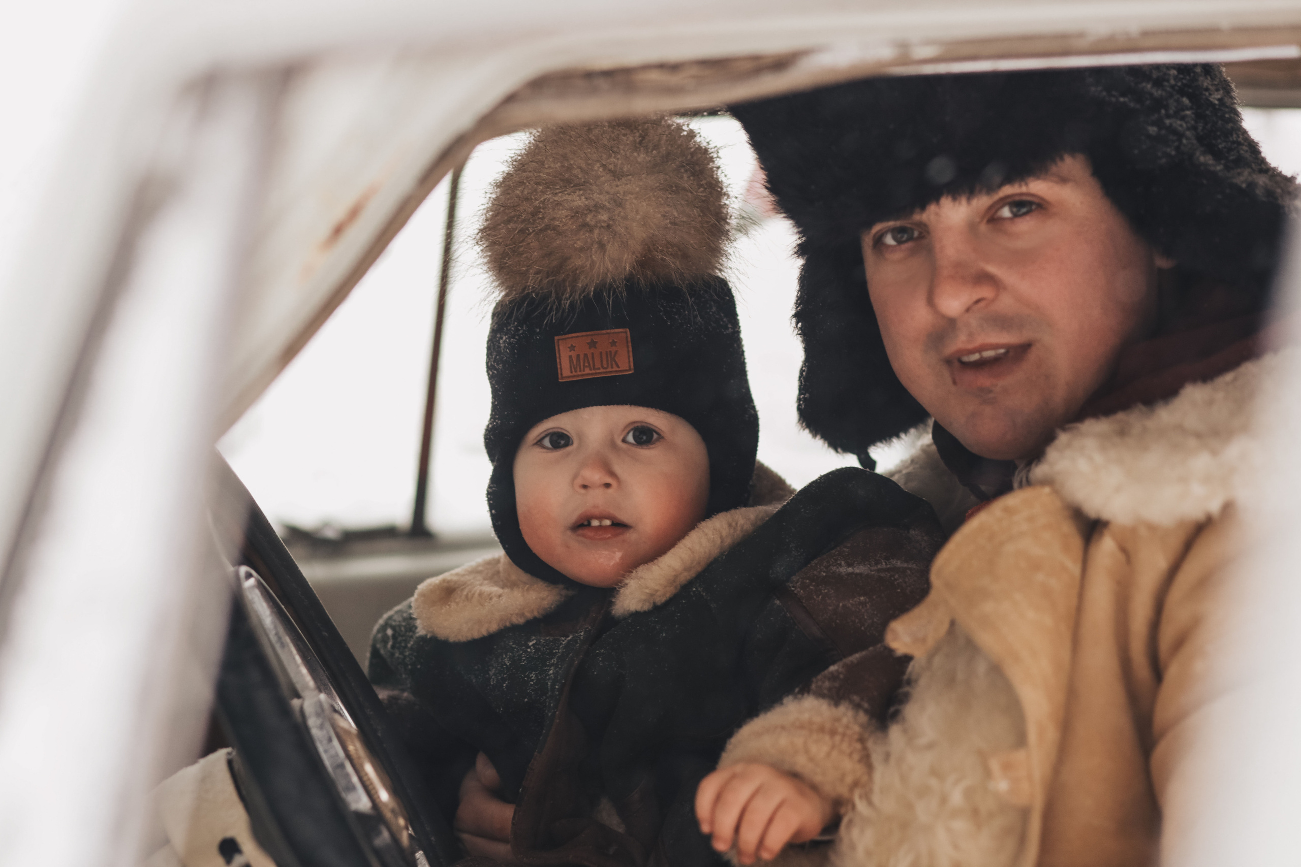 Фотосессия с ретро машиной. Иванова Ирина Свадебный и семейный фотограф г. Уфа