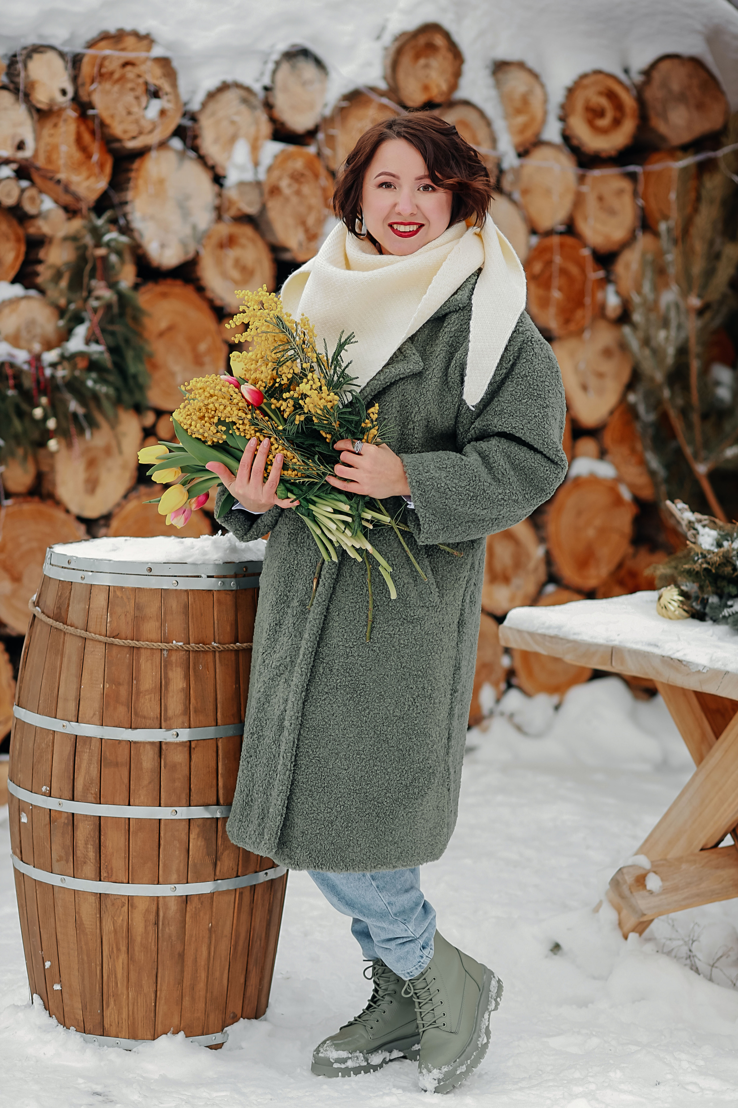 Фотосессия с цветами к 8 марту. Иванова Ирина Свадебный и семейный фотограф г. Уфа