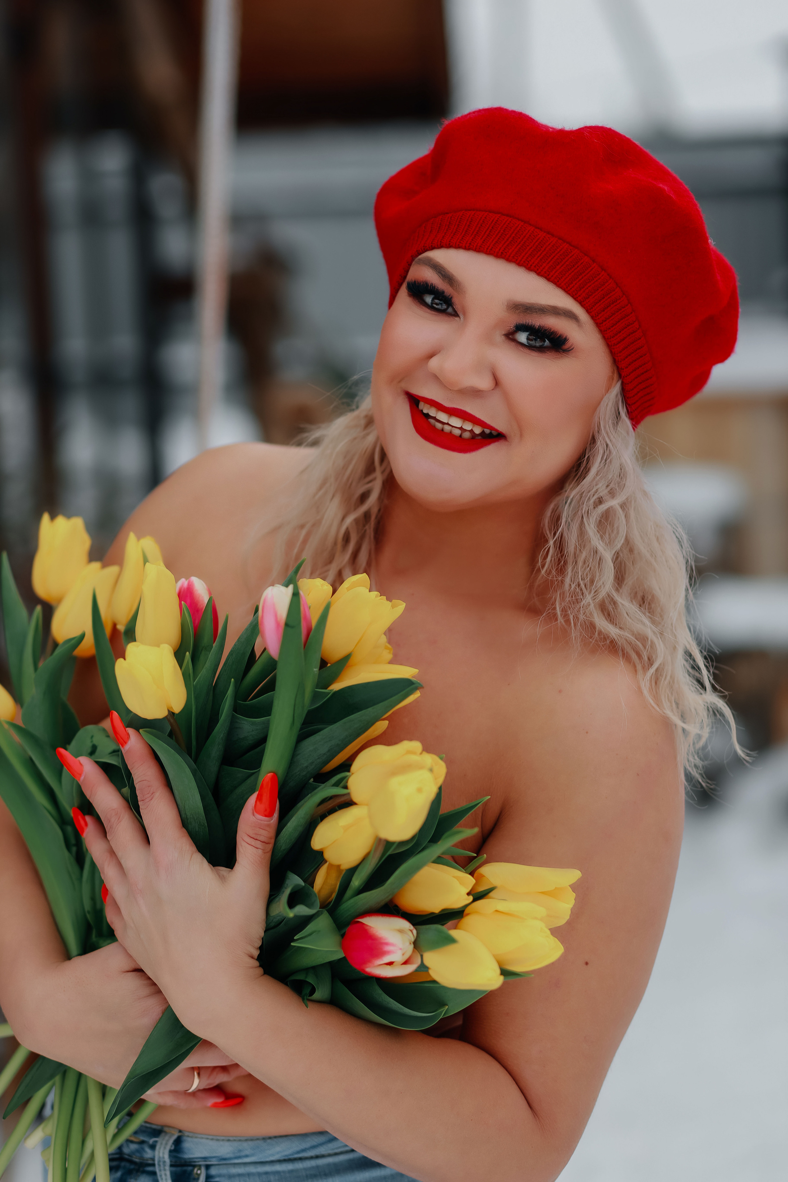 Фотосессия с цветами к 8 марту. Иванова Ирина Свадебный и семейный фотограф г. Уфа