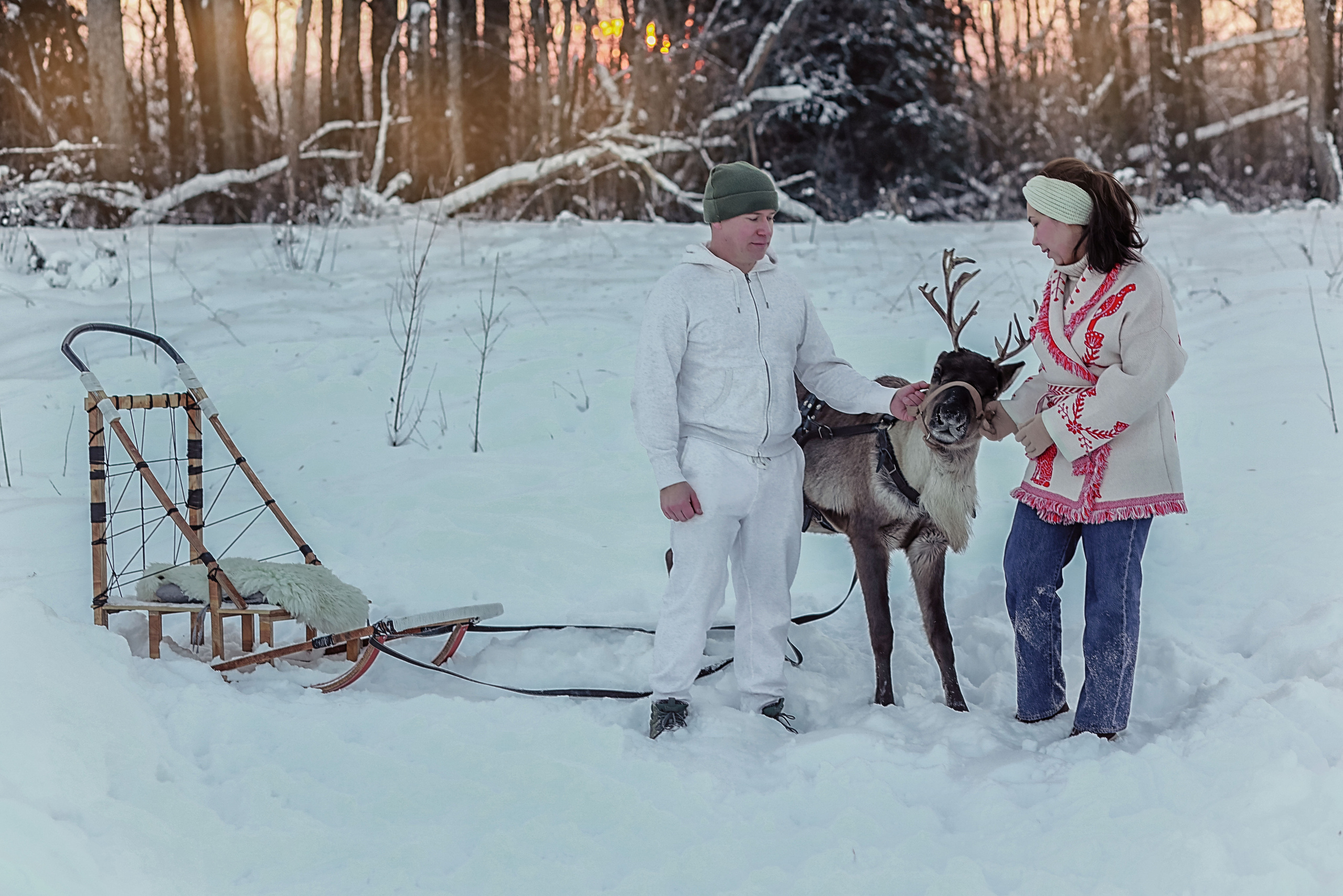 Семейная фотосессия с оленем. Иванова Ирина Свадебный и семейный фотограф г. Уфа
