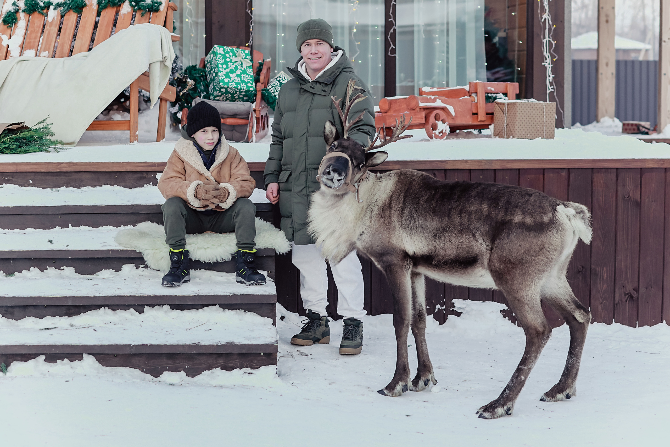 Семейная фотосессия с оленем. Иванова Ирина Свадебный и семейный фотограф г. Уфа