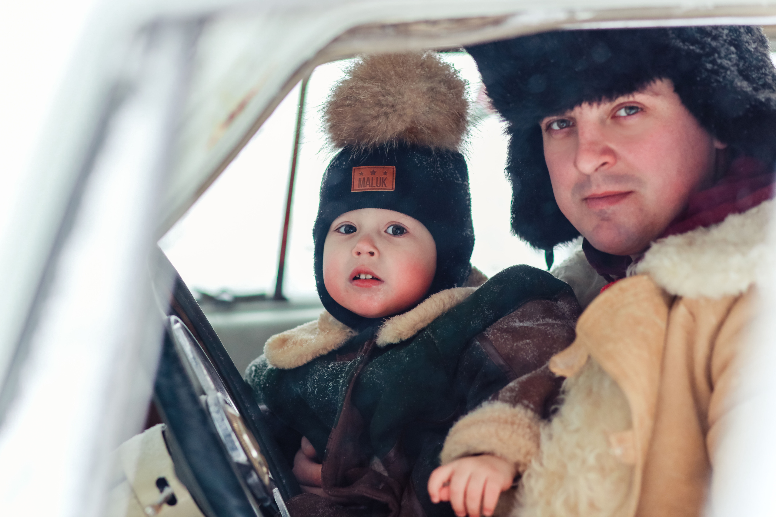 Фотосессия с ретро машиной. Иванова Ирина Свадебный и семейный фотограф г. Уфа