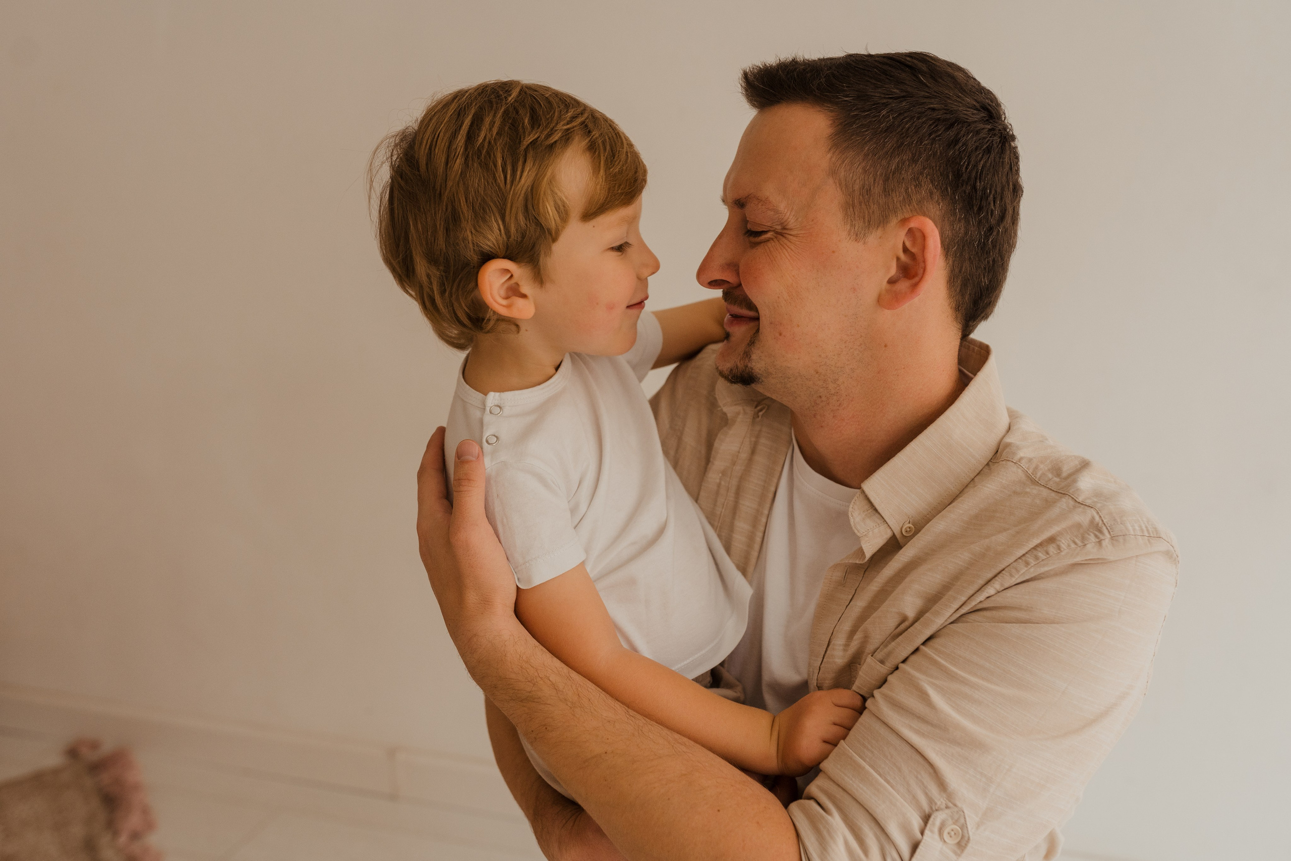 Семейная фотосессия в студии в Москве, семейный фотограф Анна Полушина. Свадебный фотограф в Москве Анна Полушина