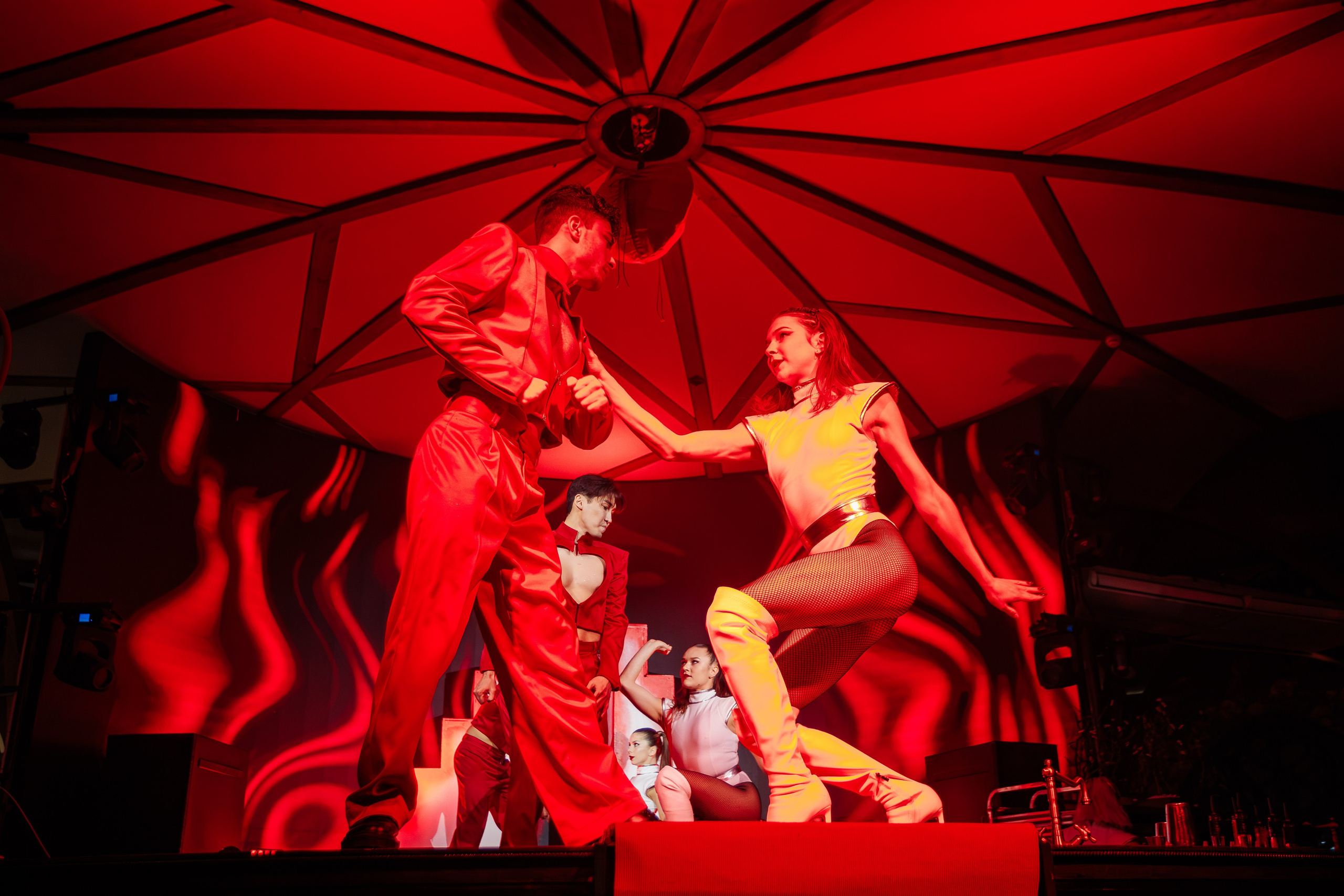 Городской корпоратив в PTIZZA_Ялта_29.12.2025. Аминов Руслан | Фотограф