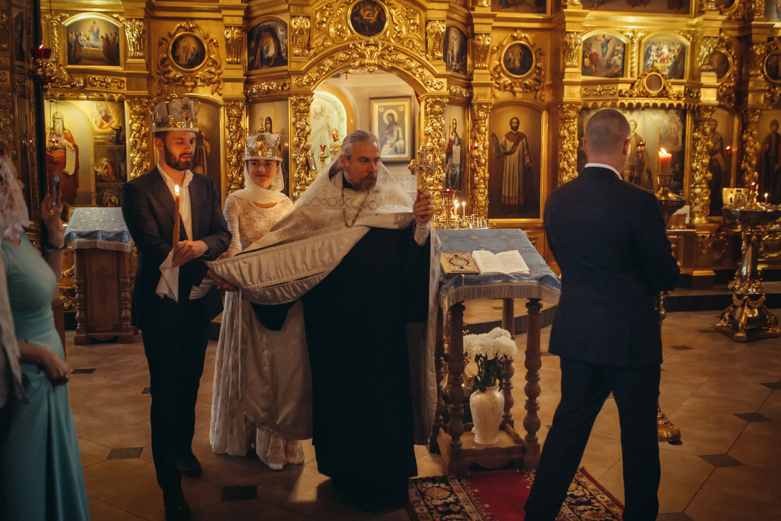 Венчание Виктора и Марии. Фотограф на Крещение, семейный фотограф в Москве