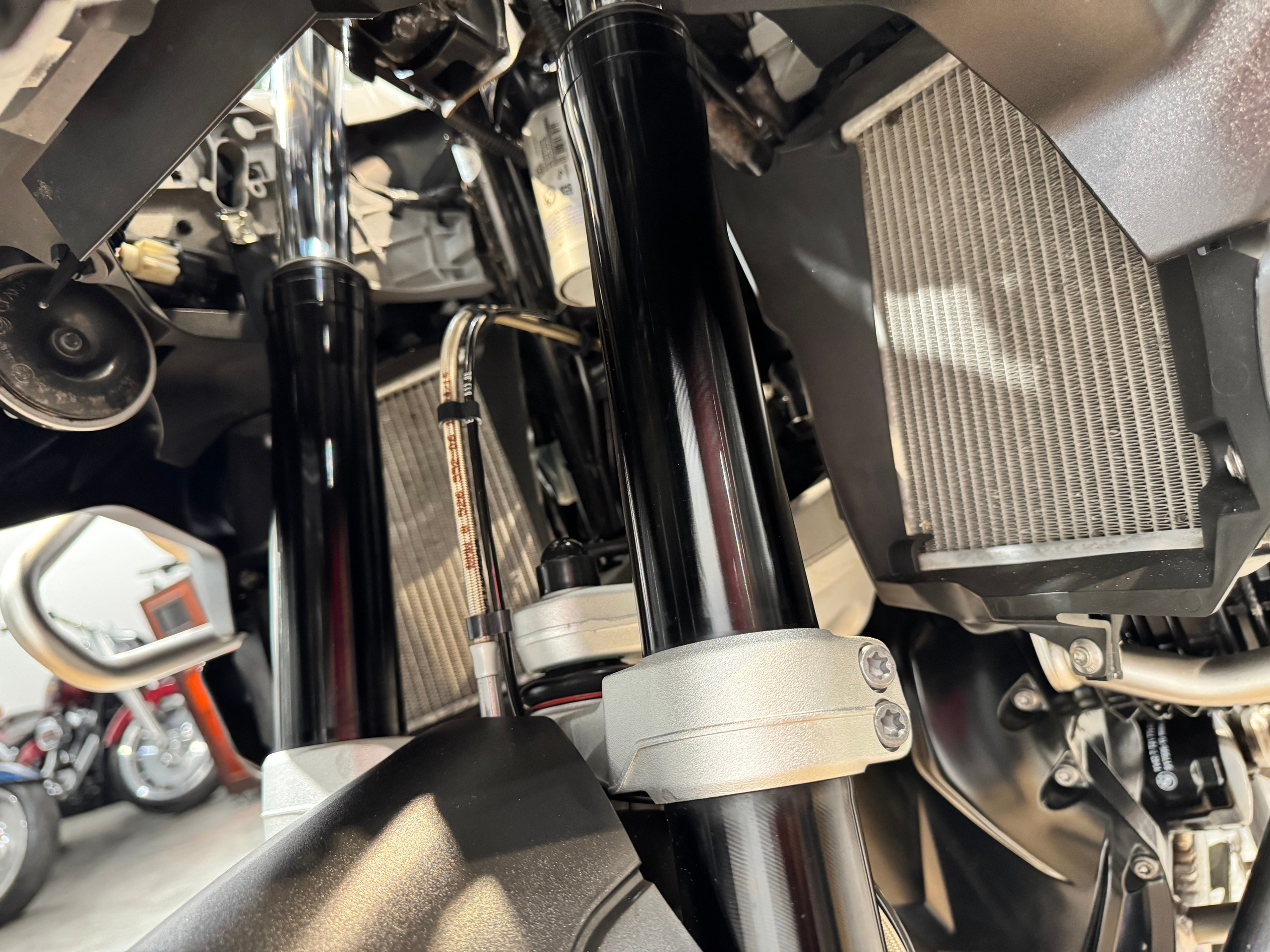 Мотоциклы Harley-Davidson 2015 BMW R1200GS Adventure. Hello Davidson, Москва. Только хорошие мотоциклы…