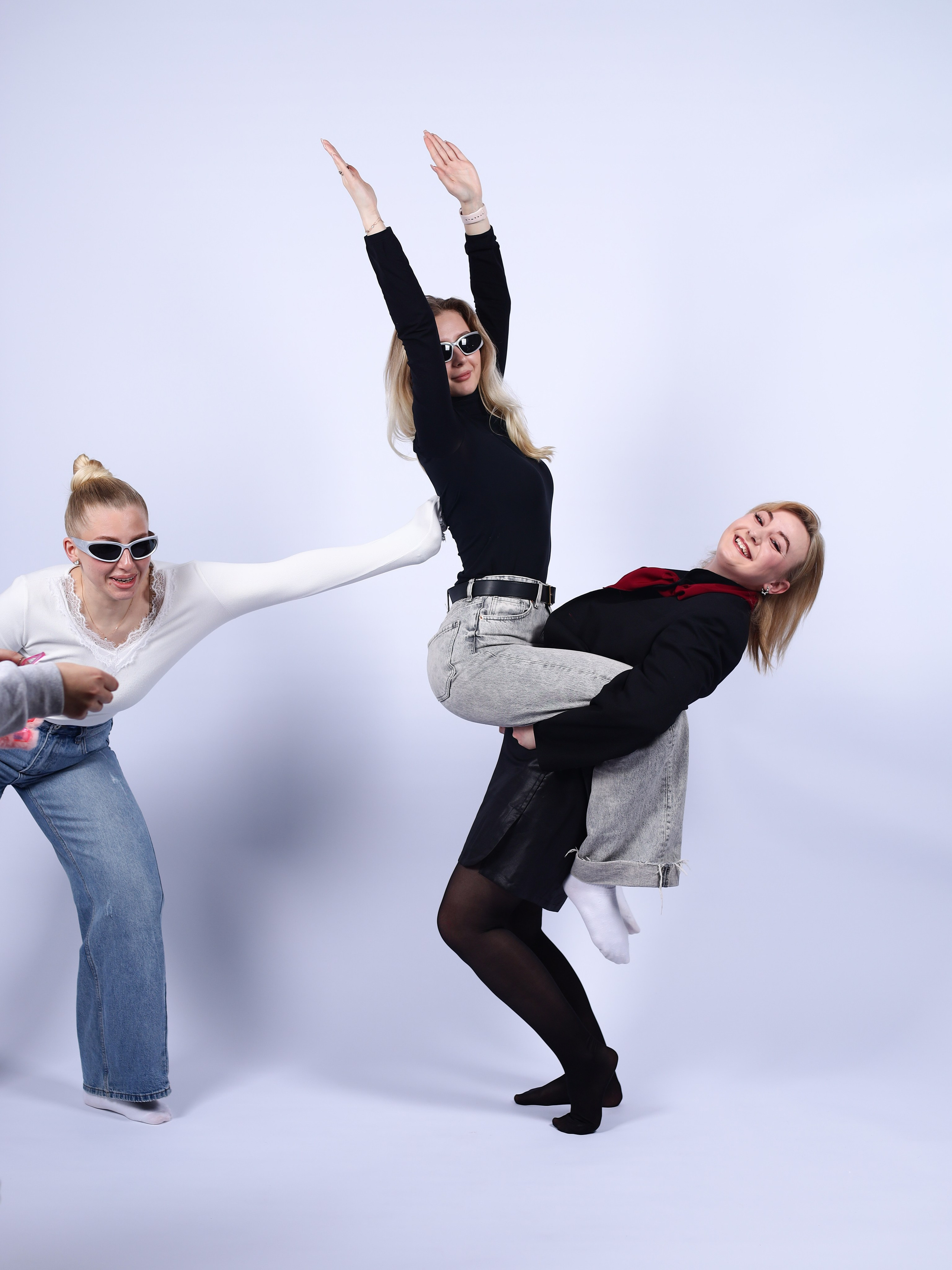 Открытие «фотограф уволен». Фотостудия без фотографа Чехов. Первая студия автопортрета в Чехове