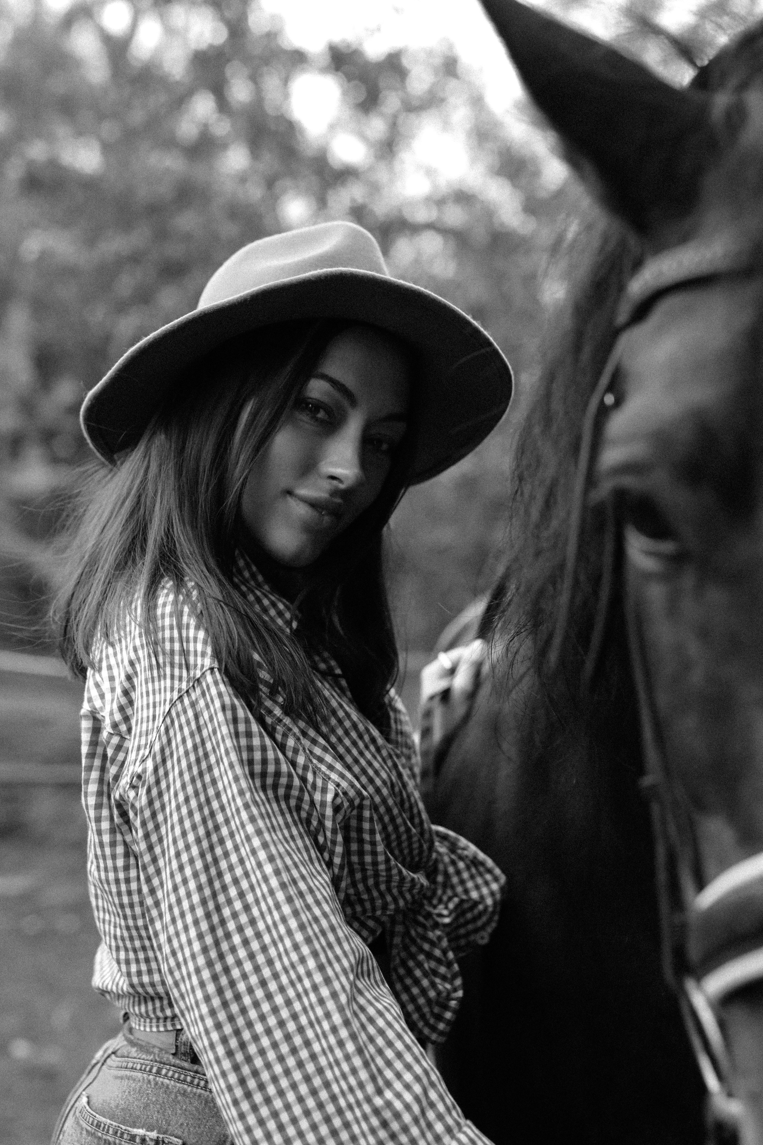 Юля с лошадками. Фотограф Нижний Новгород Юлия Болдырева