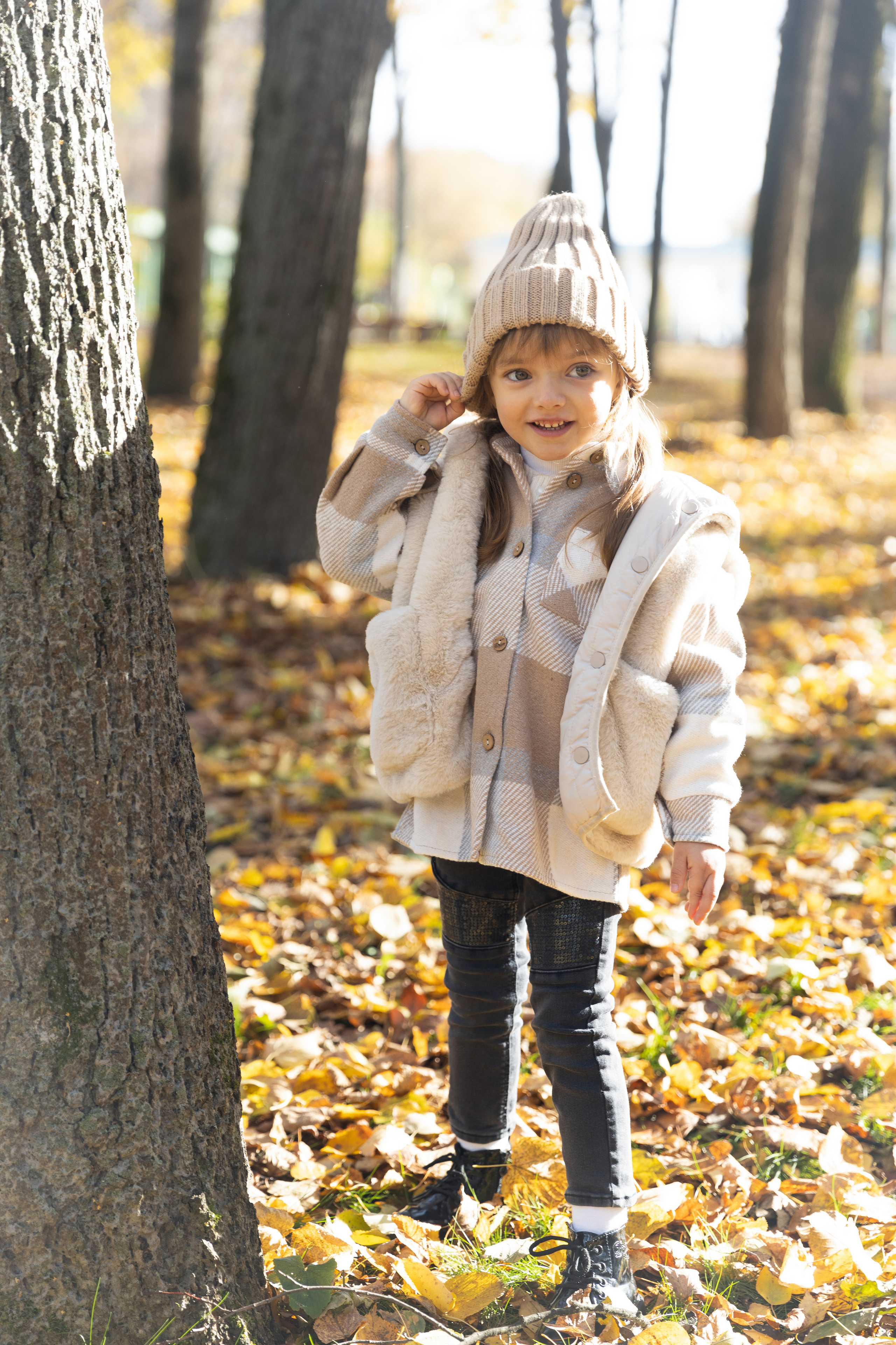 Ксюша семейная прогулка в парке. Фотограф Нижний Новгород Юлия Болдырева