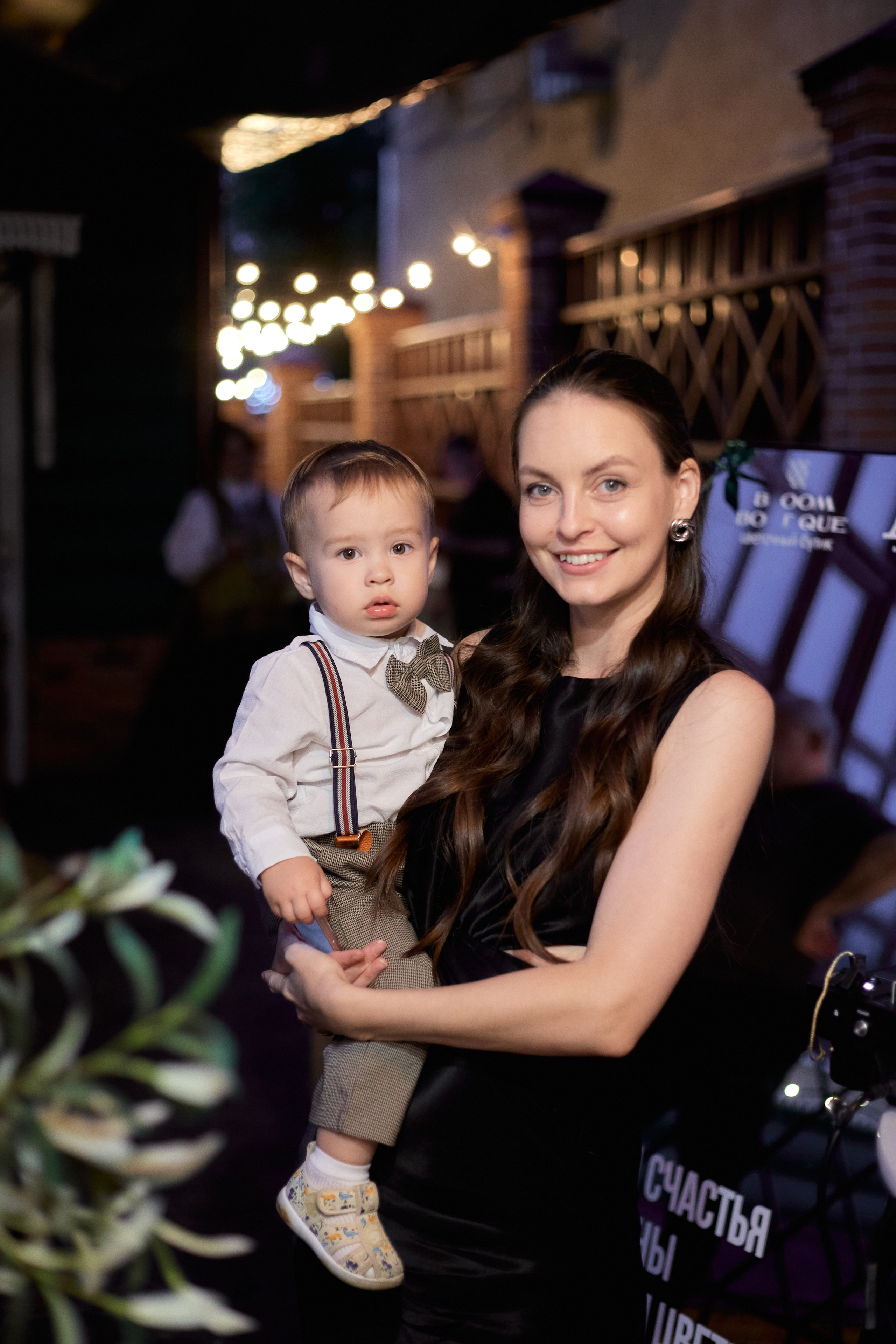 Ресторан ДОМ 5 ЛЕТ. СВОИ. ФОТООТЧЕТЫ-СОБЫТИЯ-МЕСТА
