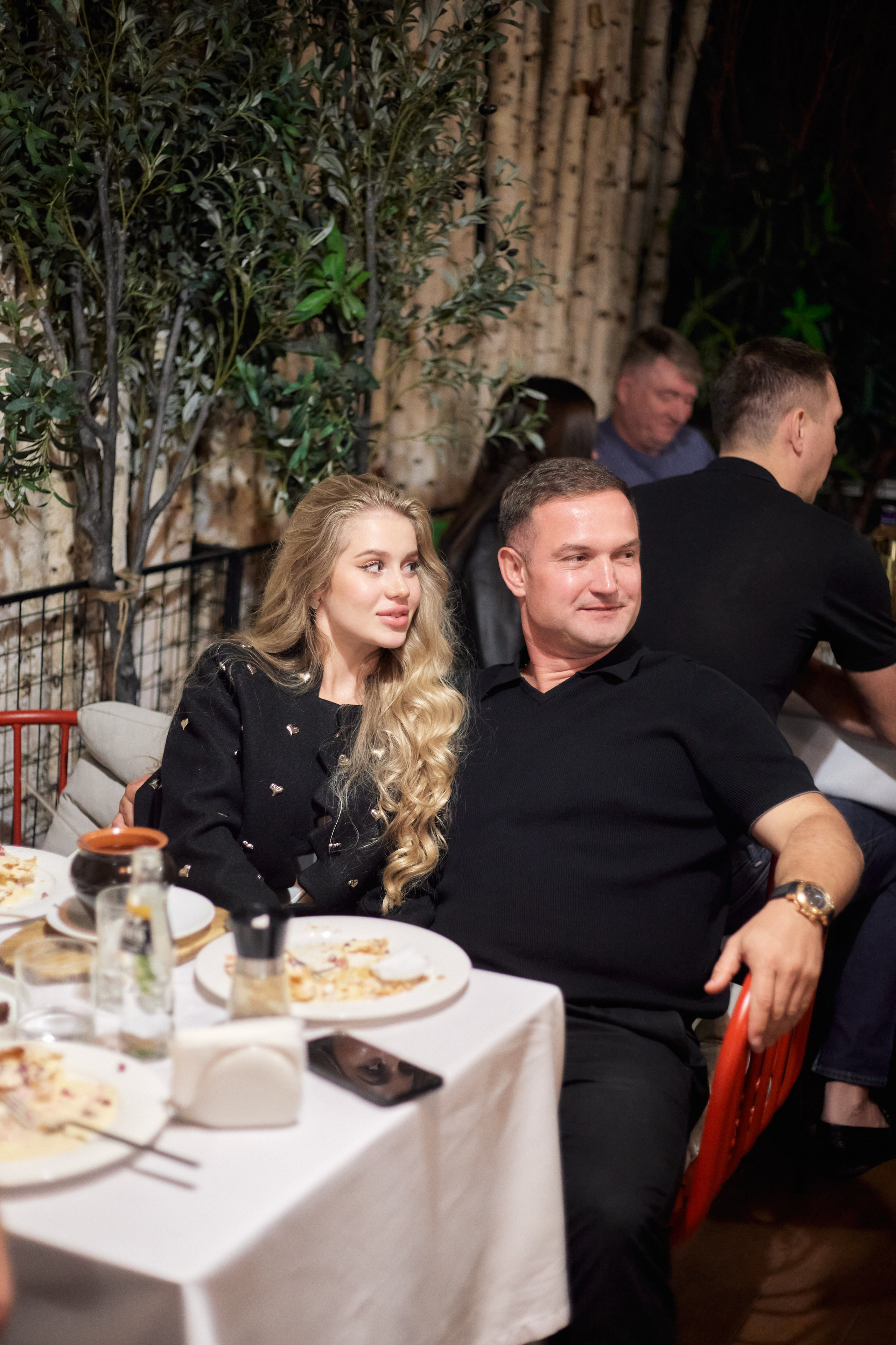 Ресторан ДОМ 5 ЛЕТ. СВОИ. ФОТООТЧЕТЫ-СОБЫТИЯ-МЕСТА