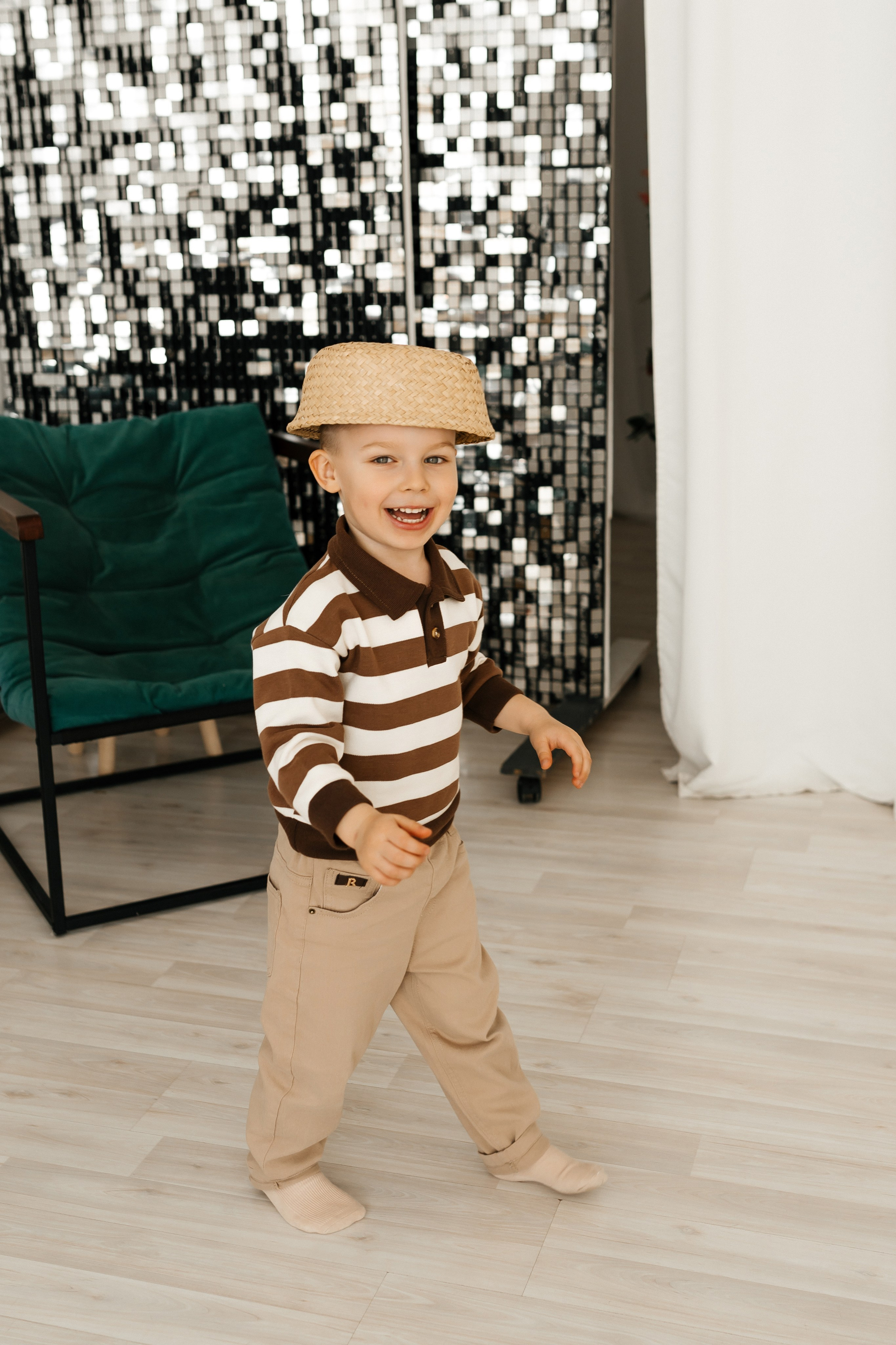 Светлана, Данил, Арсений и Савелий. Фотограф Ким Наталья в Красноярске