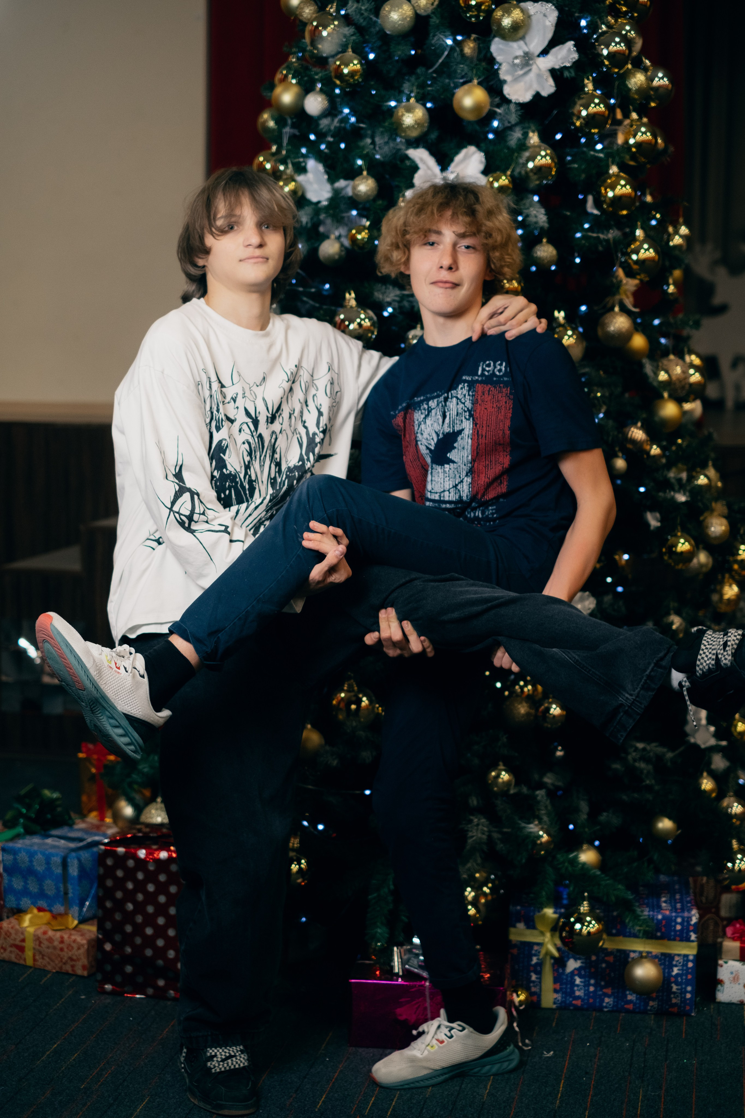 Новогодняя Фотосессия МАОУ СОШ№ 15 8 «Г». Свадебный и репортажной фотограф Денис Ожигин в Краснодаре и Краснодарском крае